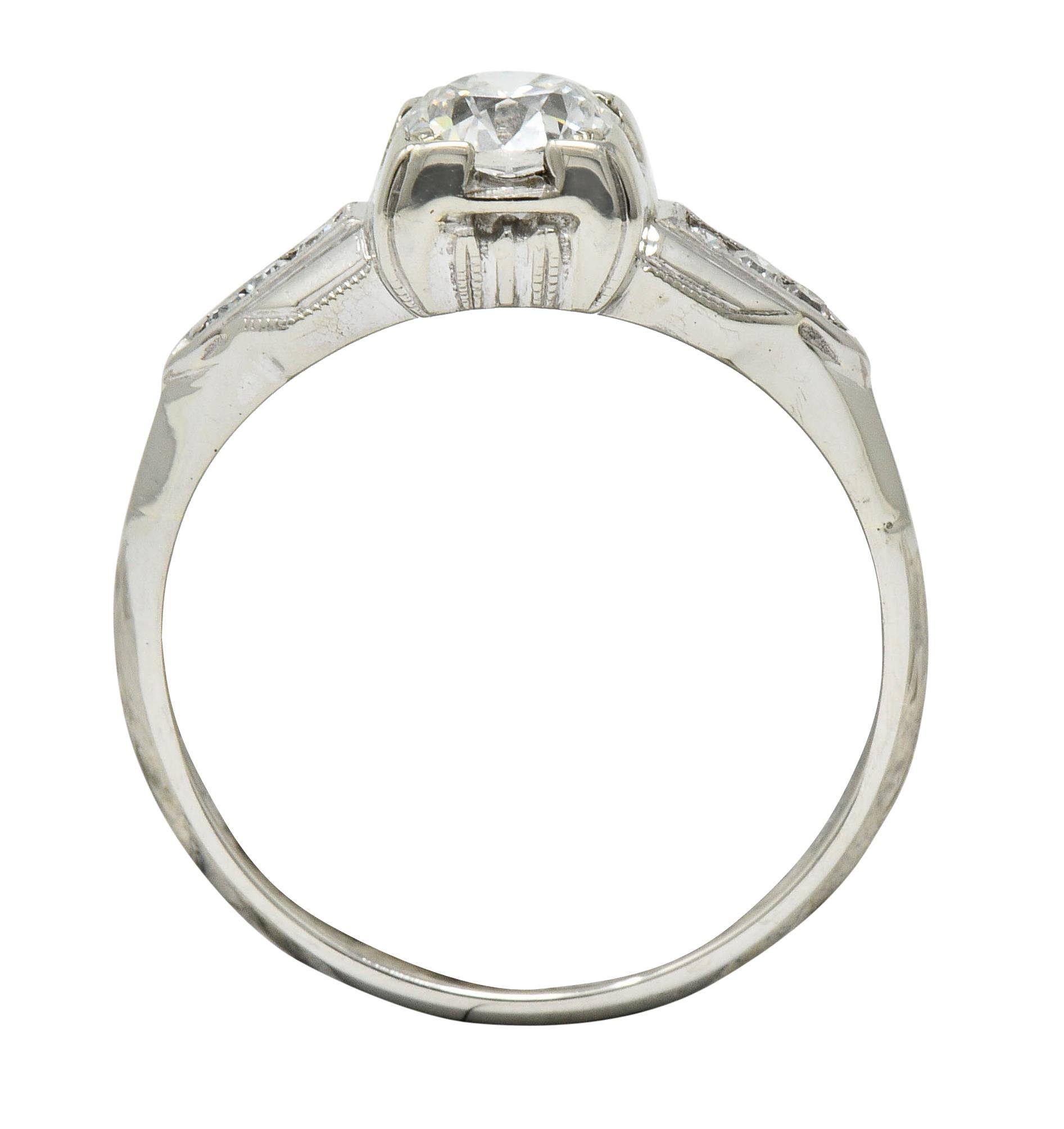 Art Deco Diamond 18 Karat Gold Engagement Ring 2