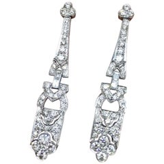 Art Deco Diamond 18 karat Gold VS Diamond Dangle Earrings