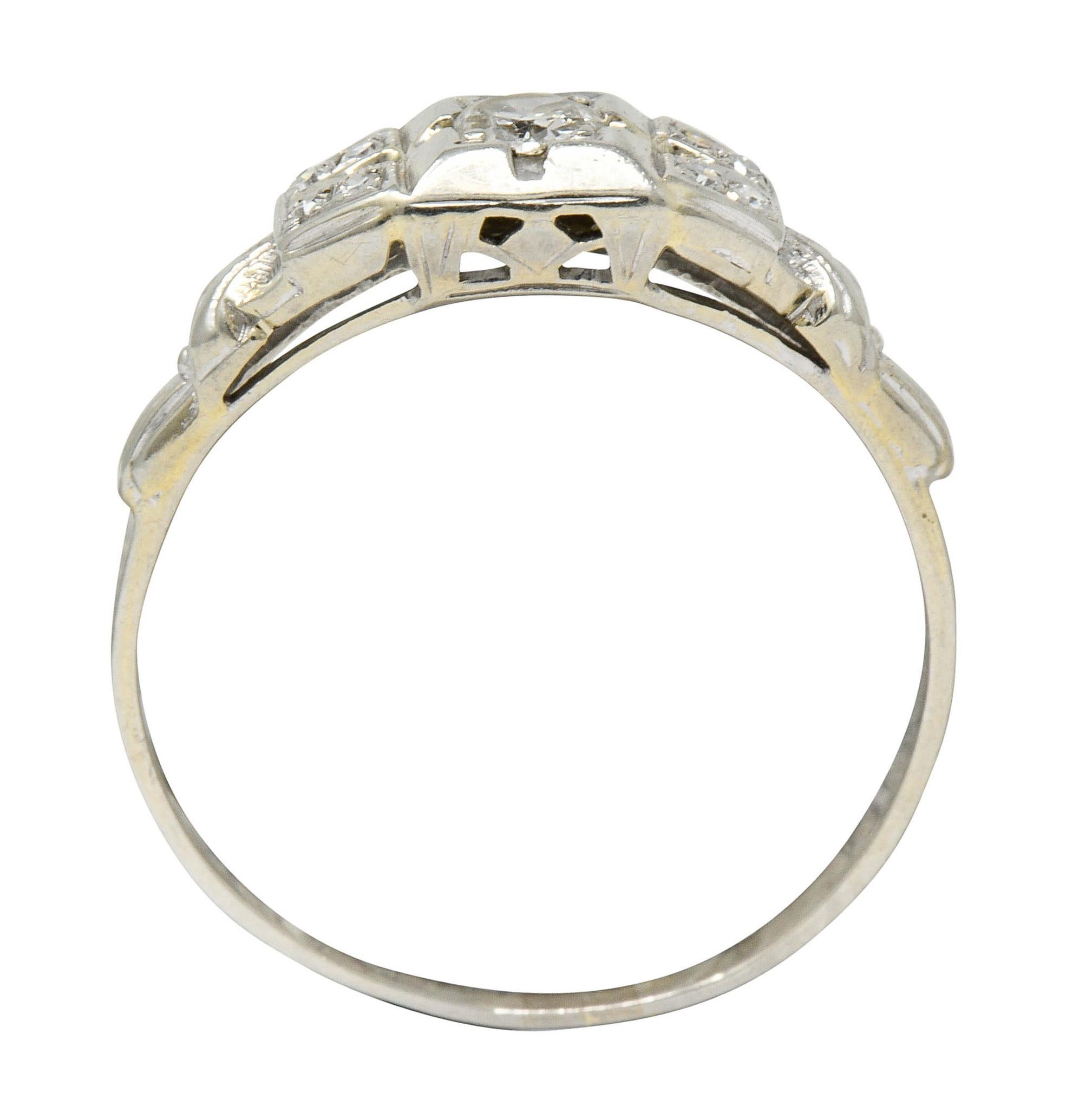 Art Deco Diamond 18 Karat White Gold Engagement Ring 3