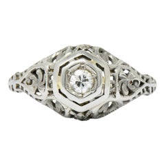 Art Deco Diamond 18 Karat White Gold Engagement Ring