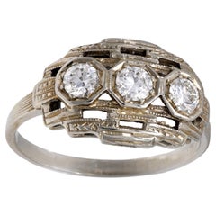 Art Deco diamond 18k white gold 3 stone ring