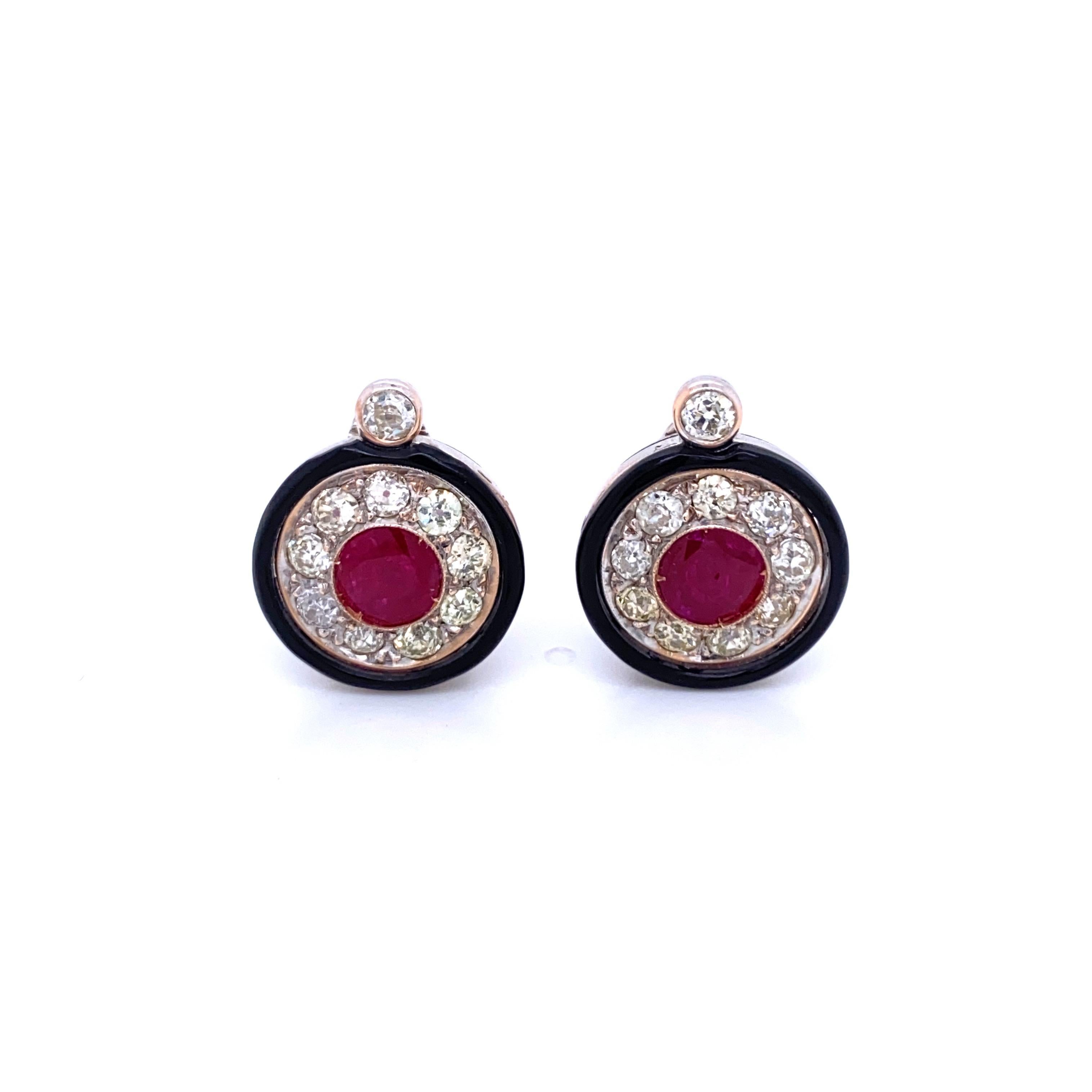 Art Deco Diamond 2.50 Carat Ruby Onyx Gold Cluster Earrings 8