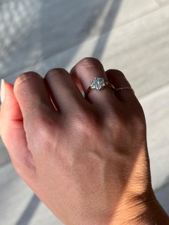 Art Deco Diamond and 18 Carat Gold Cluster Ring