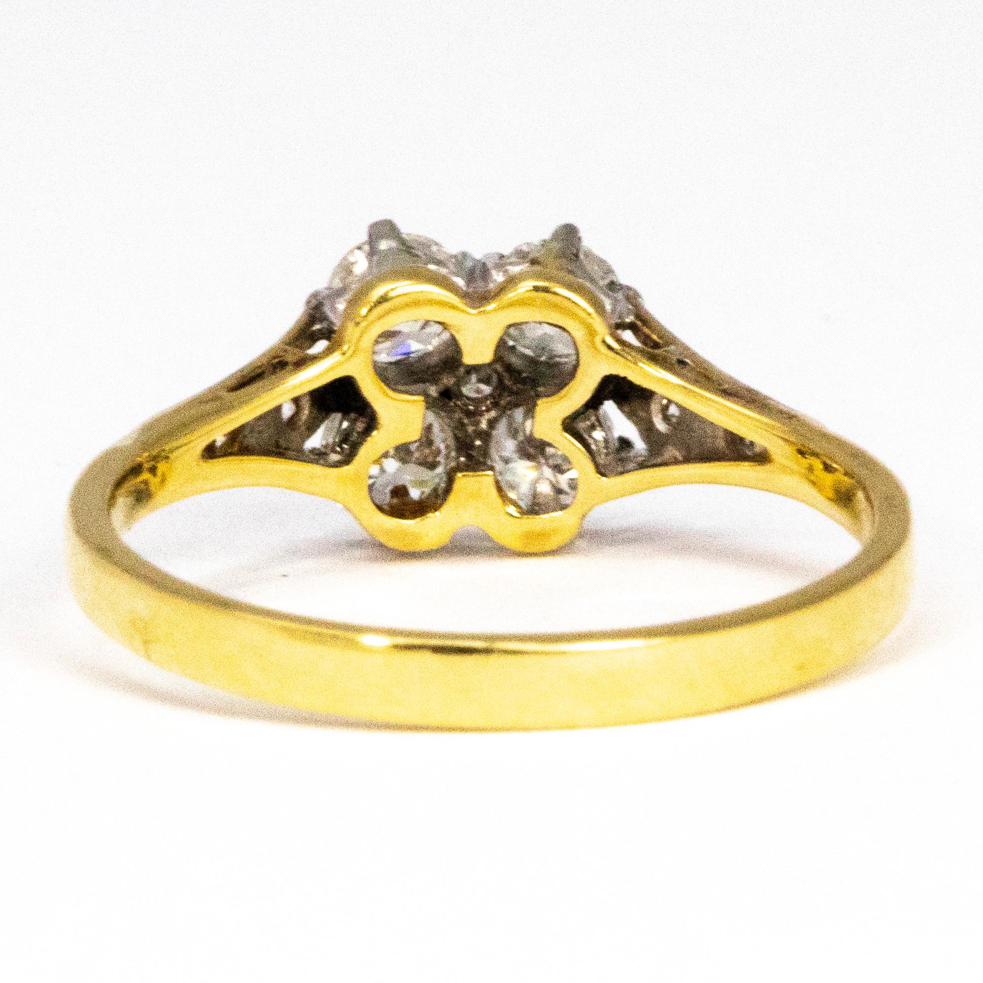 Women's or Men's Art Deco Diamond and 18 Carat Gold Four-Stone Ring with Diamond Shoulders