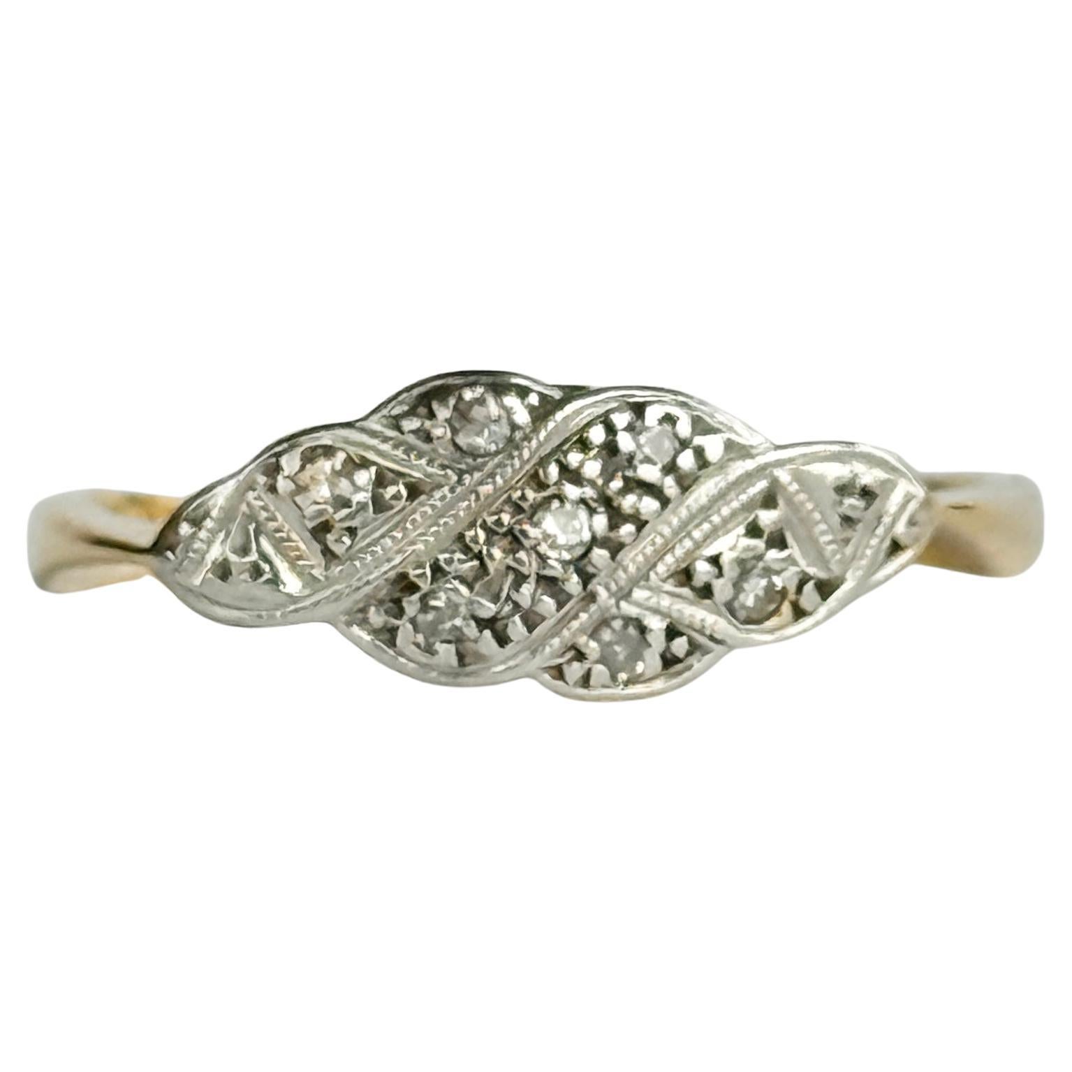 Art Deco Diamond and 18 Carat Gold Panel Ring For Sale