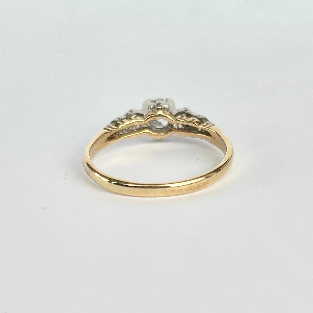 Women's Art Deco Diamond and 18 Carat Gold Solitaire Ring For Sale