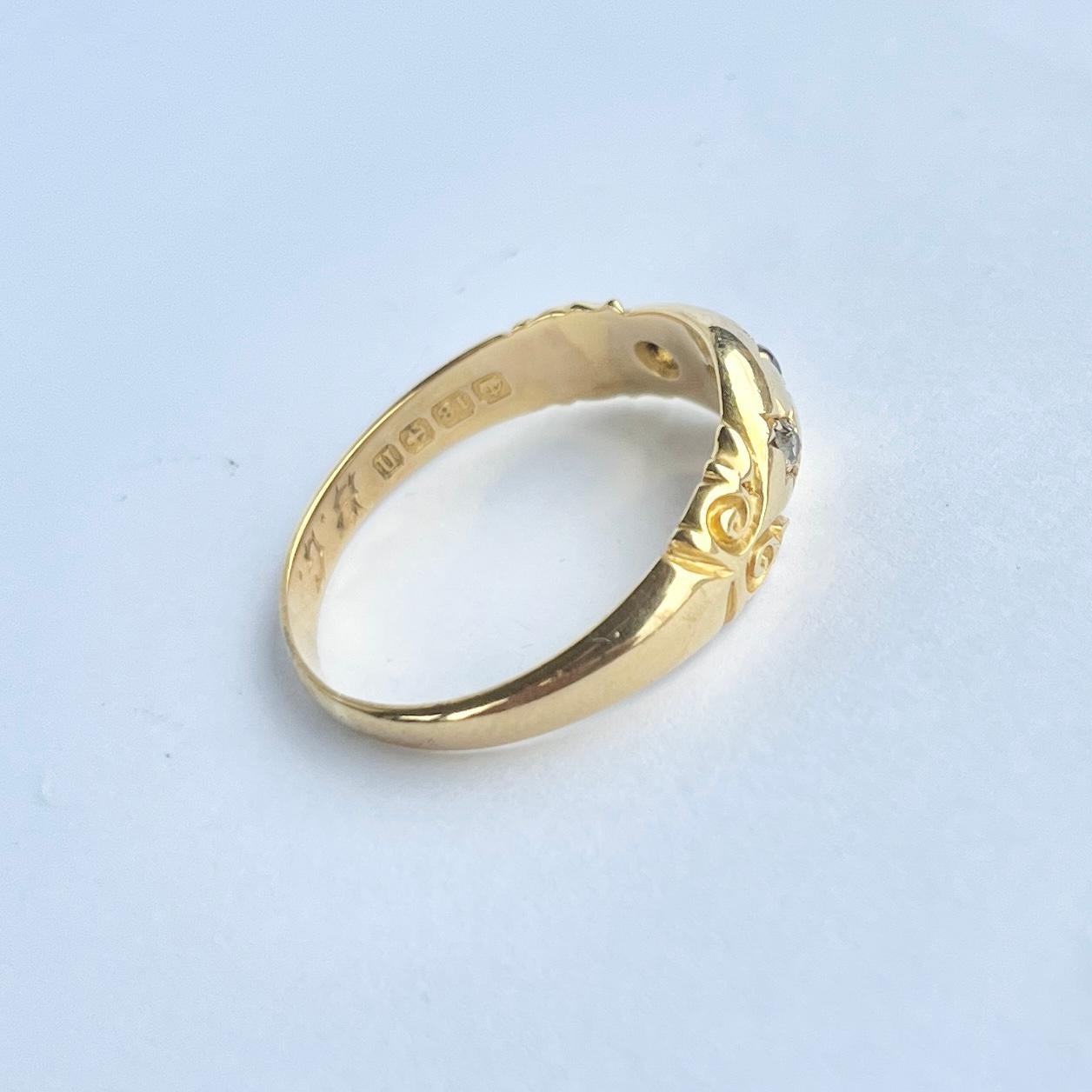 Fascia con diamante Art Deco e tre pietre in oro 18 carati con incastonatura a stella In condizioni buone in vendita a Chipping Campden, GB