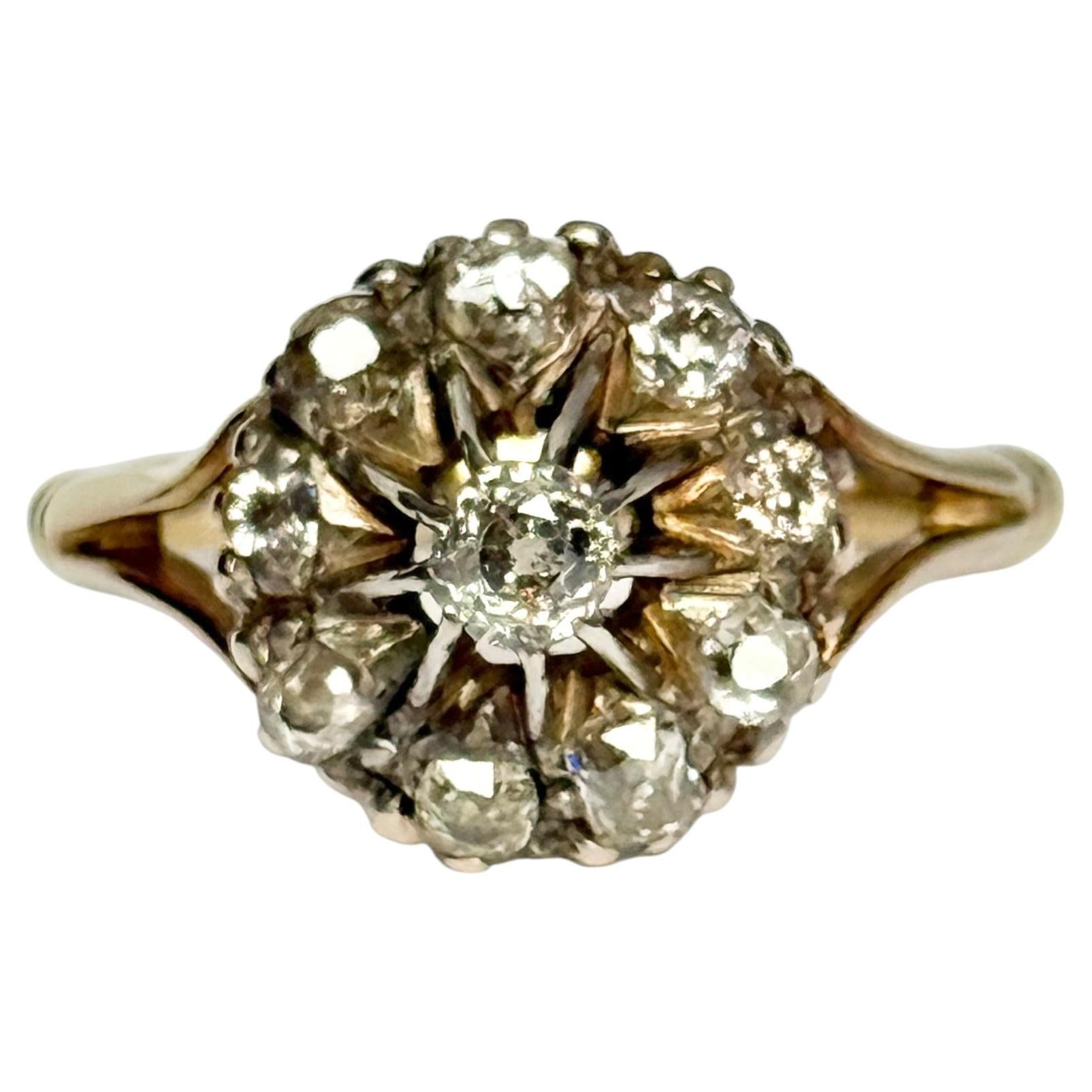 Art Deco Diamant und 9 Karat Gold Cluster Ring