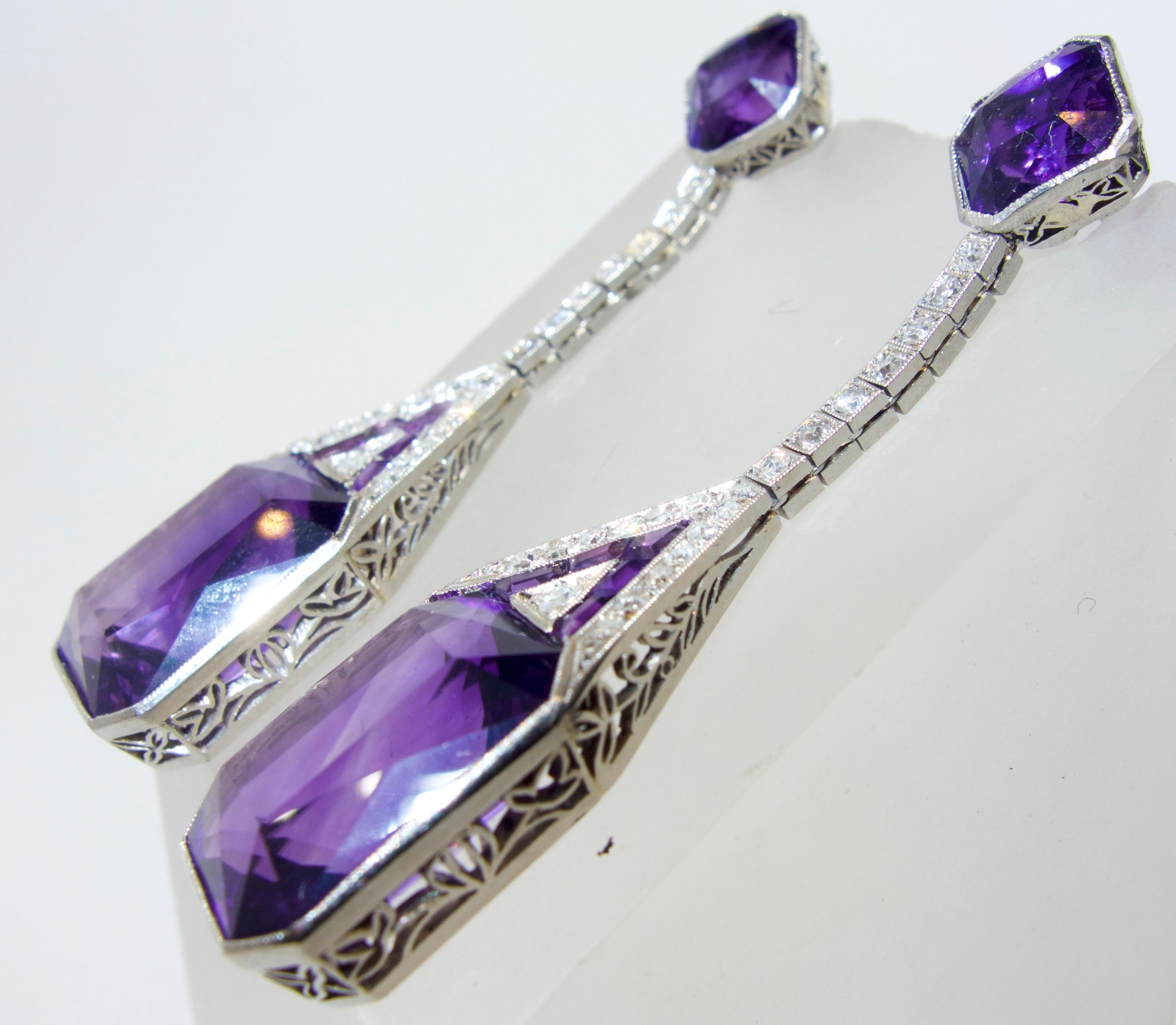 Art Deco Diamond and Amethyst Platinum Earrings, circa 1930 In Good Condition In Aspen, CO