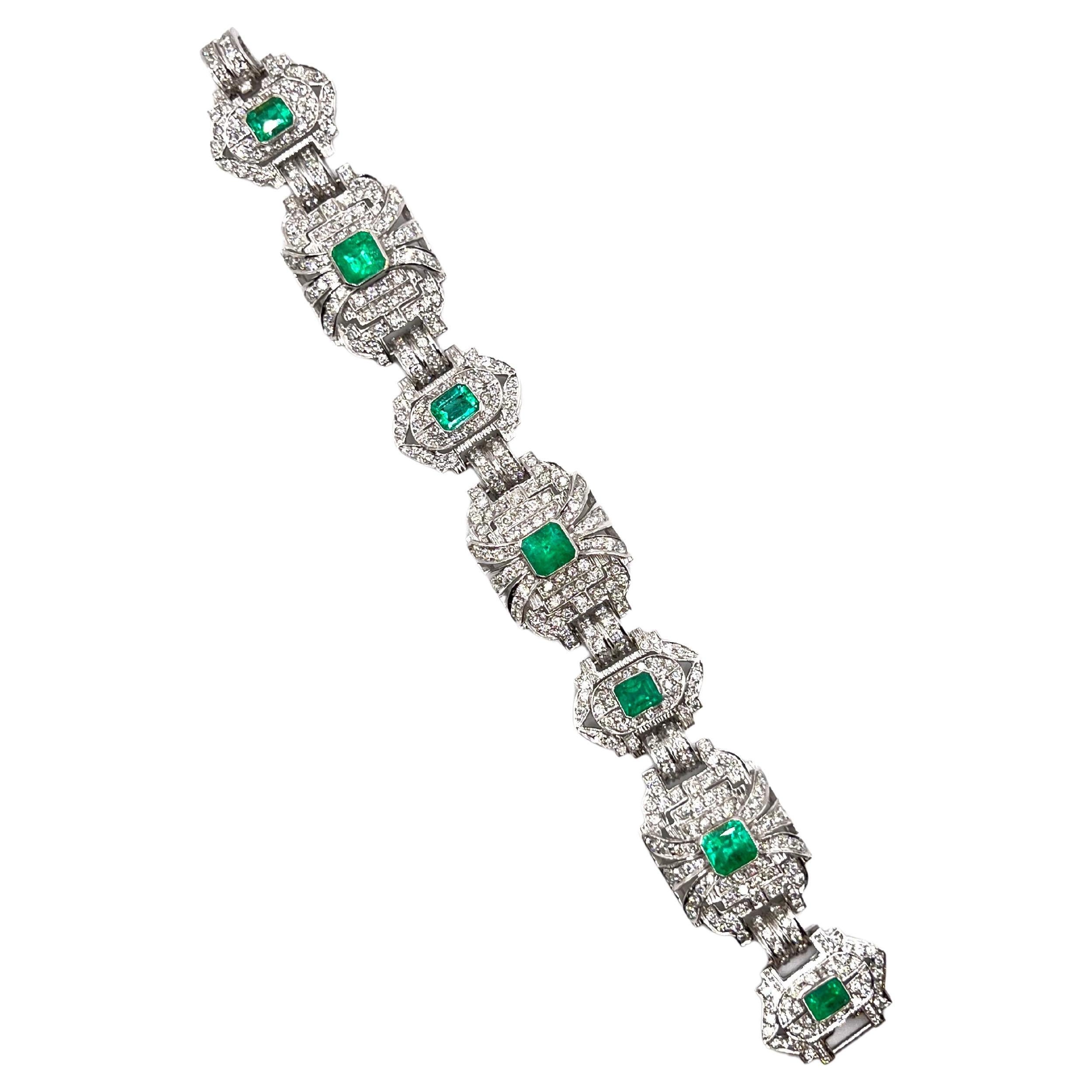 Certificated Art Deco Diamond and Colombian Emerald Bracelet For Sale