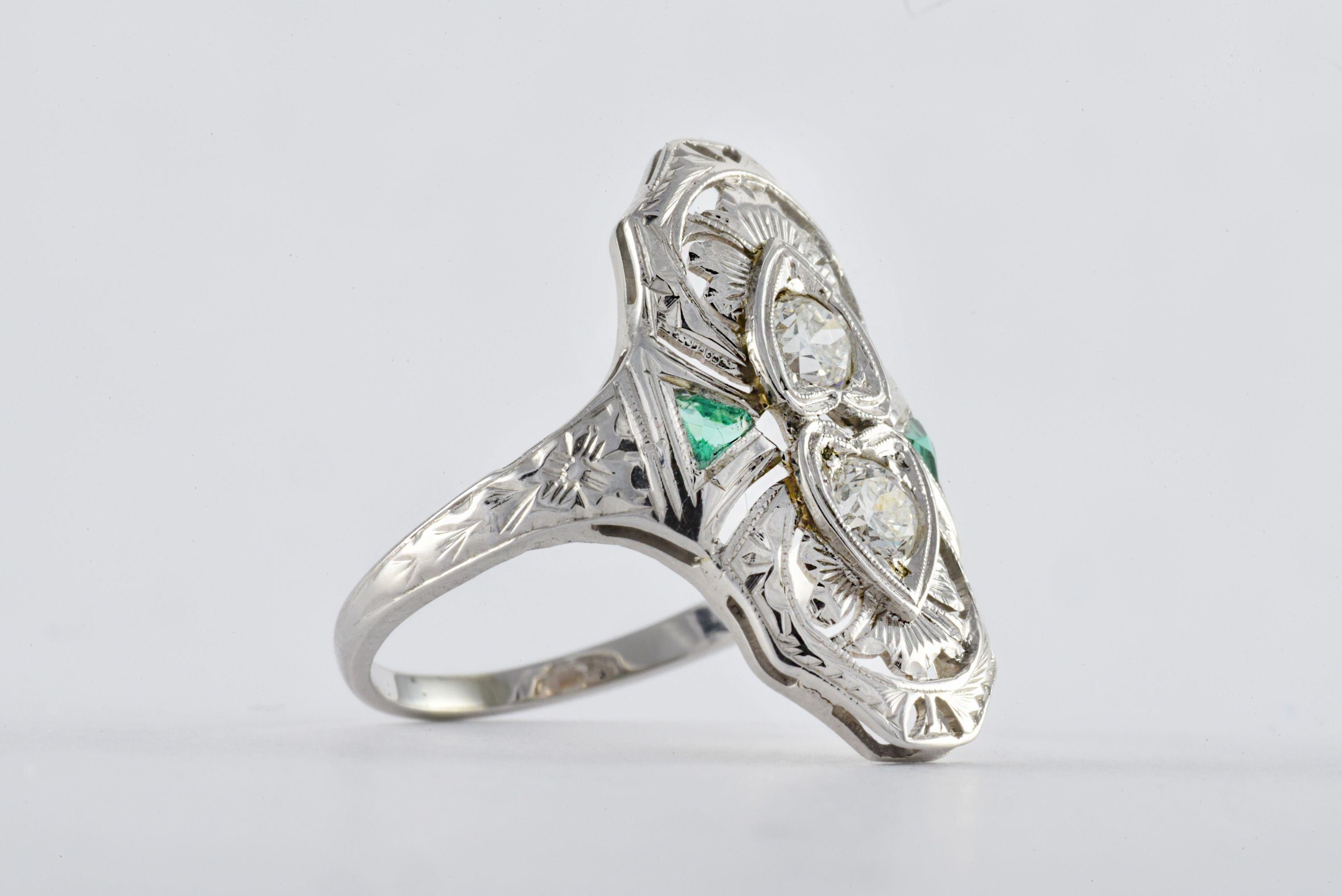Art Deco Diamond and Colombian Emerald Ring  In Good Condition For Sale In Denver, CO