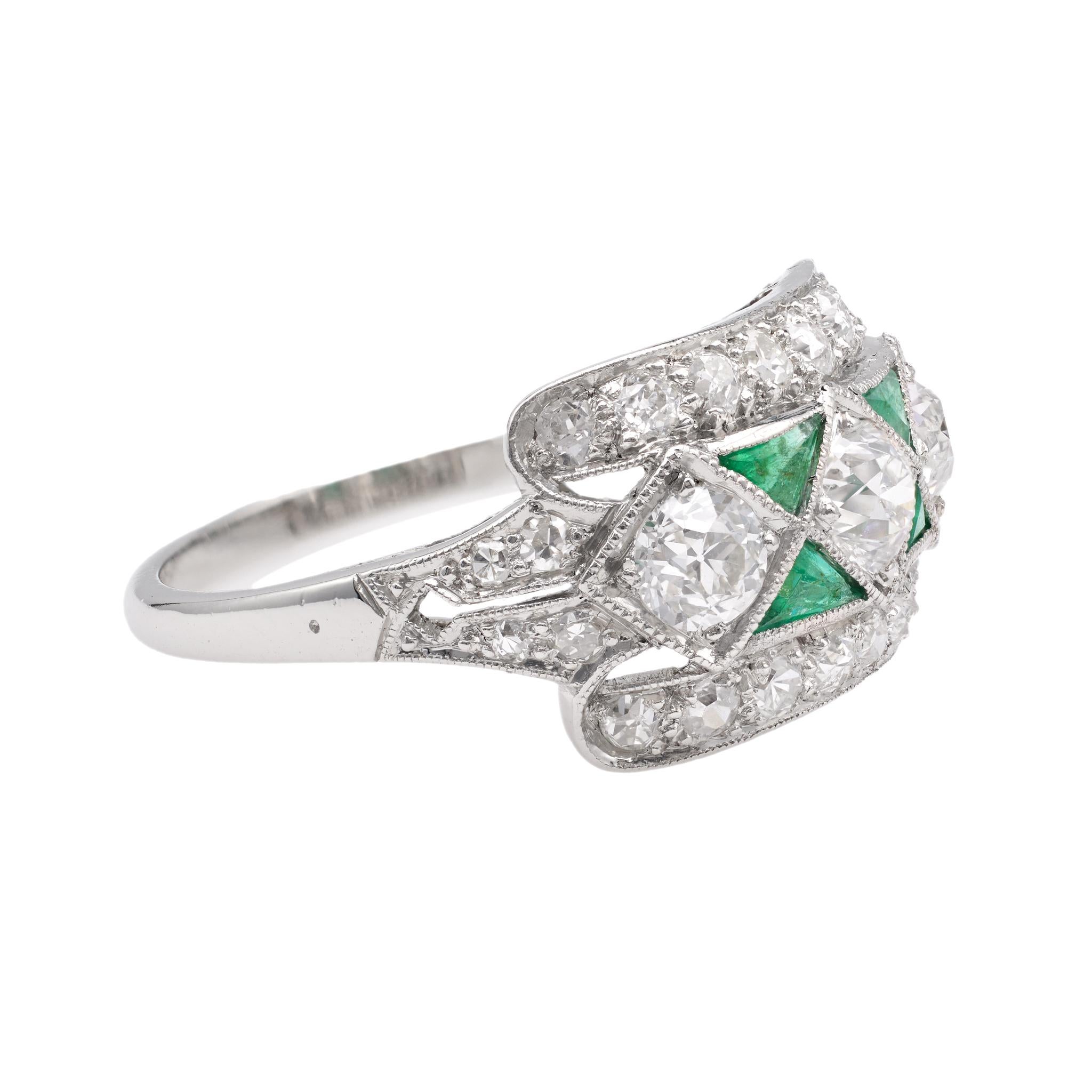 Women's or Men's Art Deco Diamond and Emerald Platinum Ring