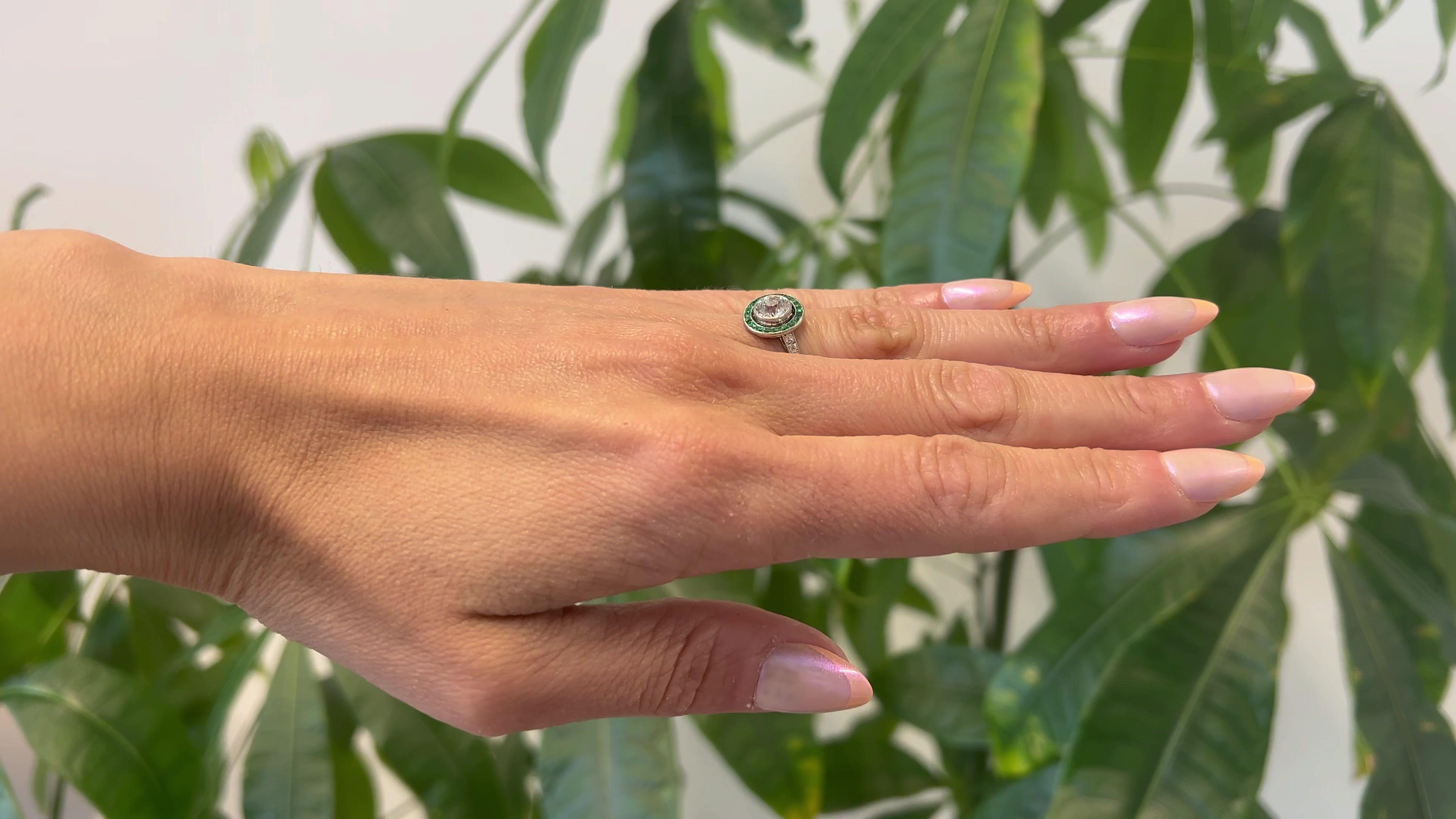 Art Deco Diamant- und Smaragd-Platin-Ring mit Ziel (Alteuropäischer Schliff)