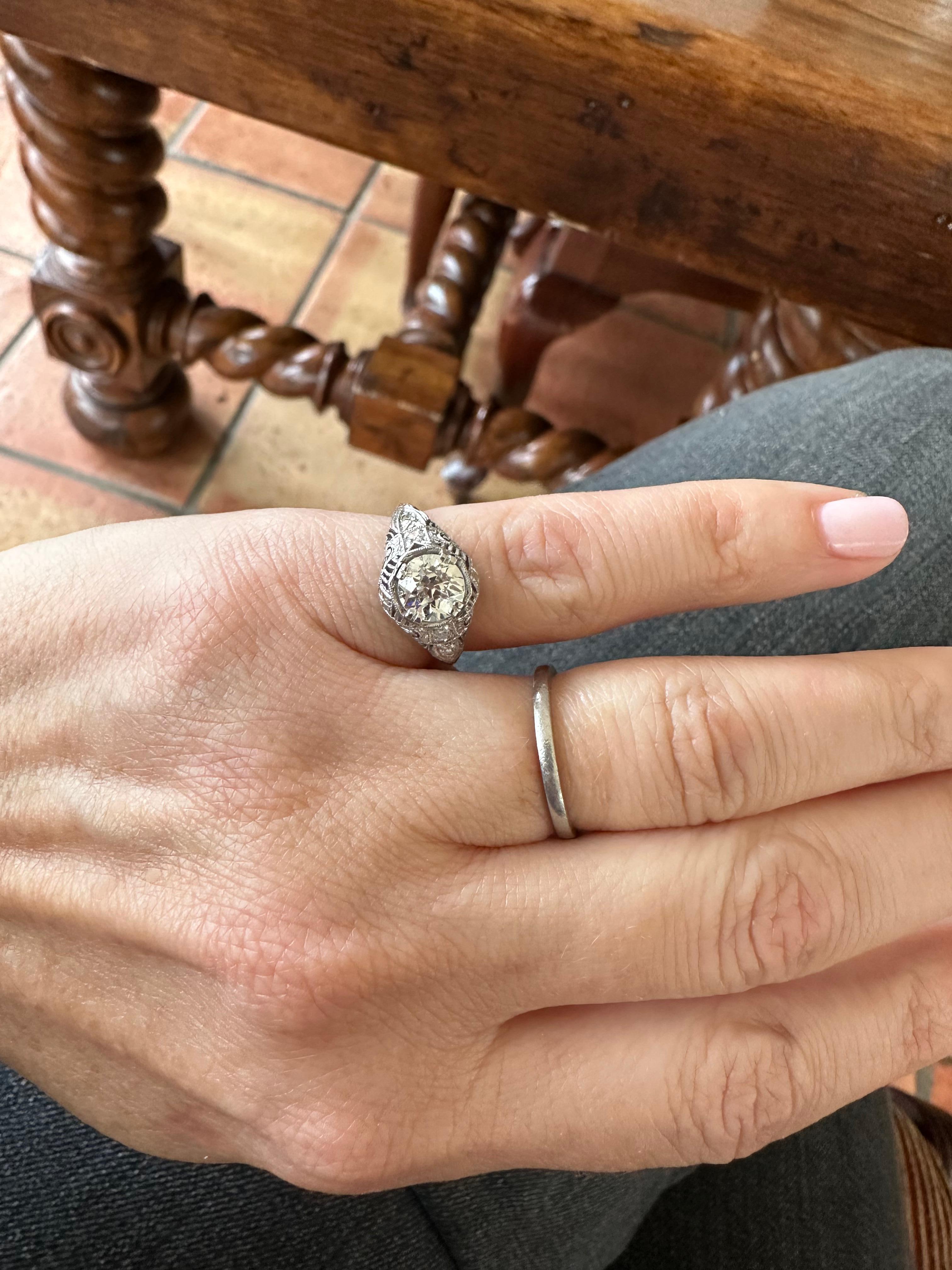 Art Deco Diamant und filigraner Pinky Ring im Angebot 7