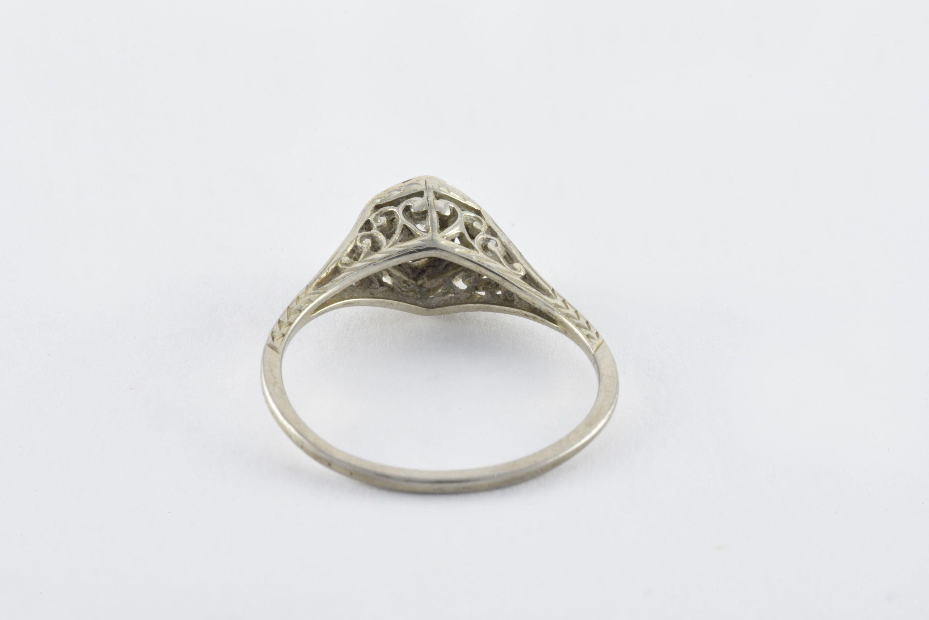 Old European Cut Art Deco Diamond and Filigree Ring For Sale