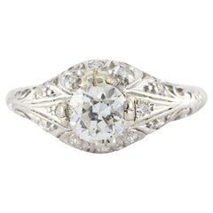 Anillo Art Déco de Diamantes y Filigrana