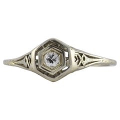 Retro Art Deco Diamond and Filigree Ring