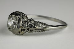 Art Deco Diamond and Filigree Solitaire Ring
