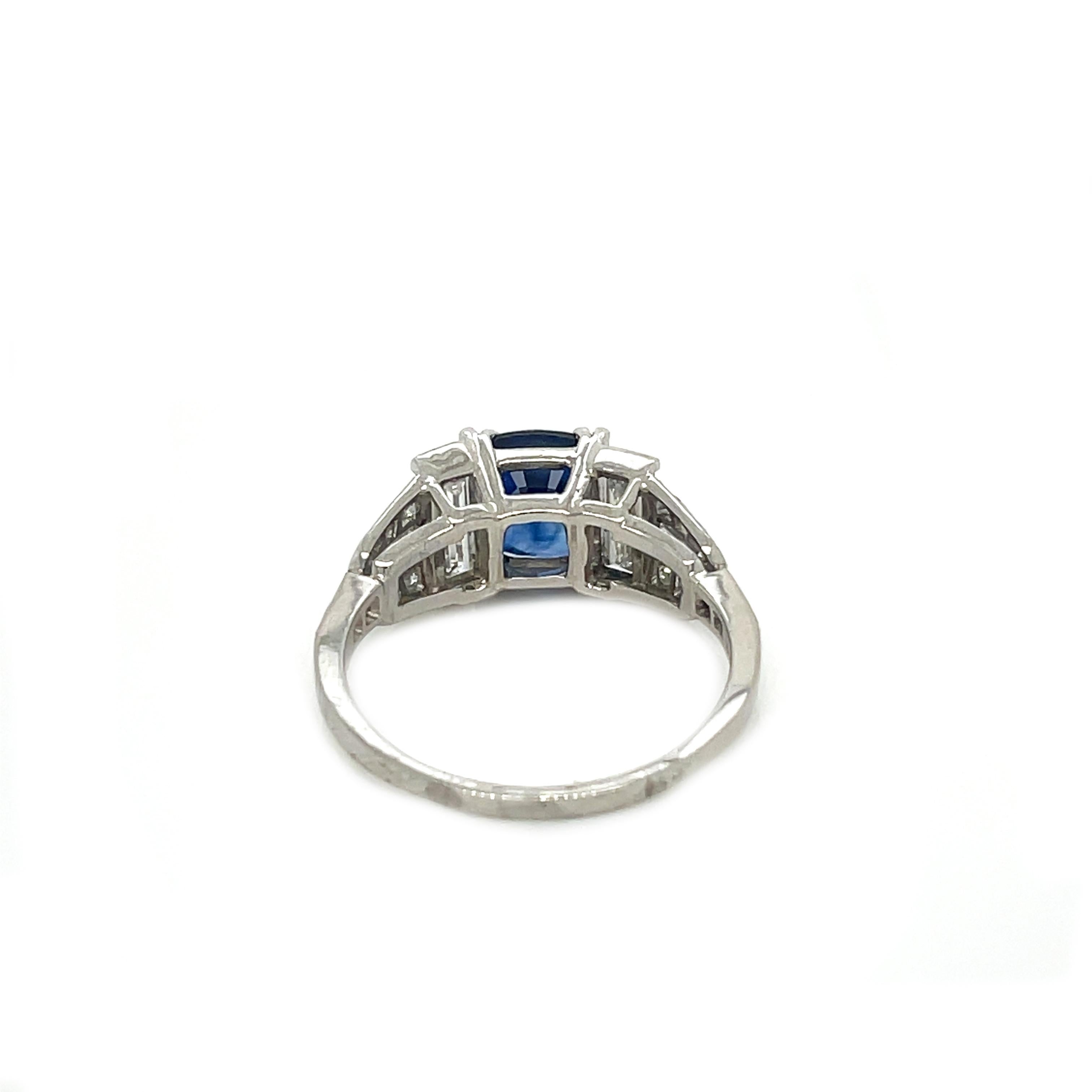 Art Deco Style Diamond and Heat Only Sapphire Ring For Sale 5