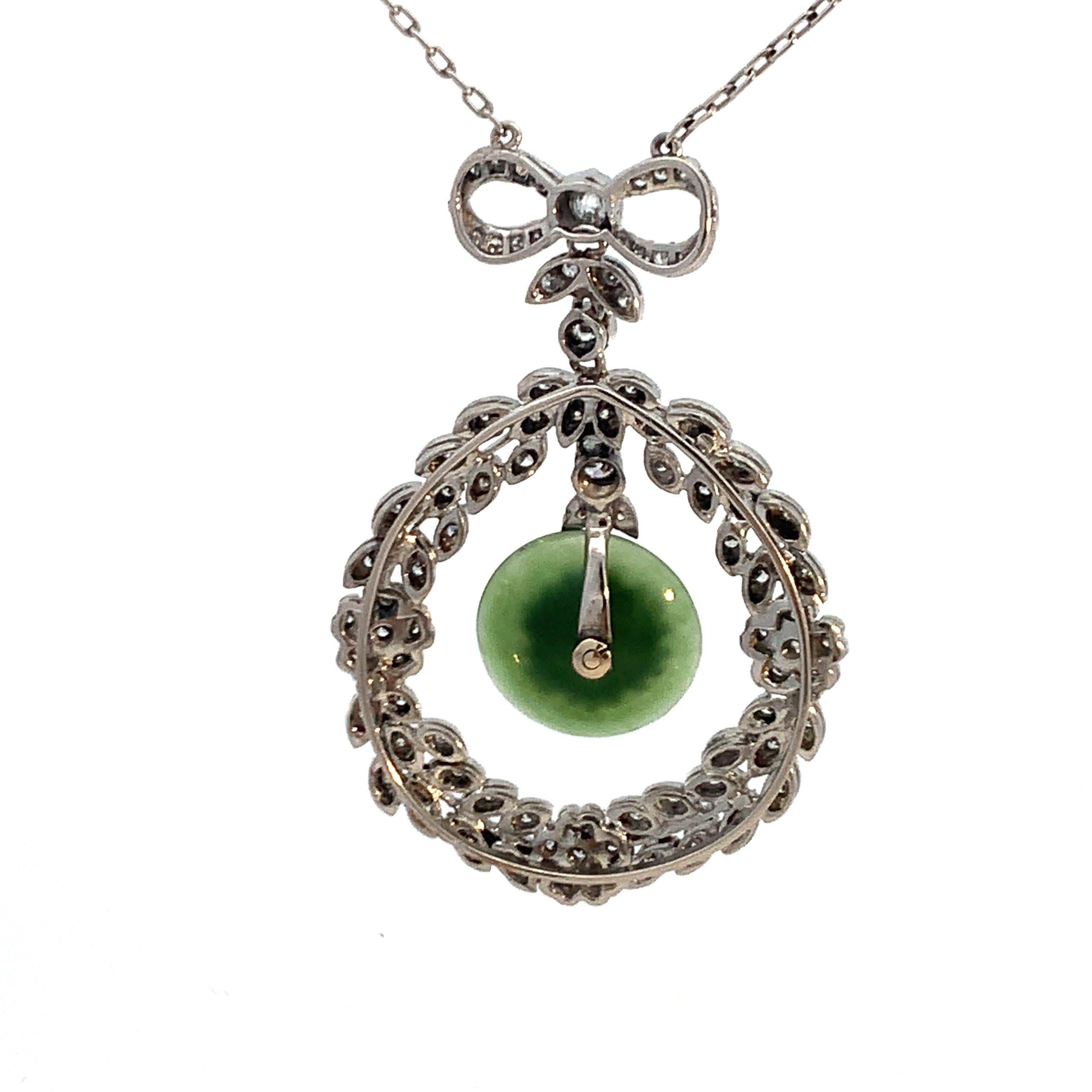 Women's Art Deco Diamond and Jade Pendant Necklace For Sale