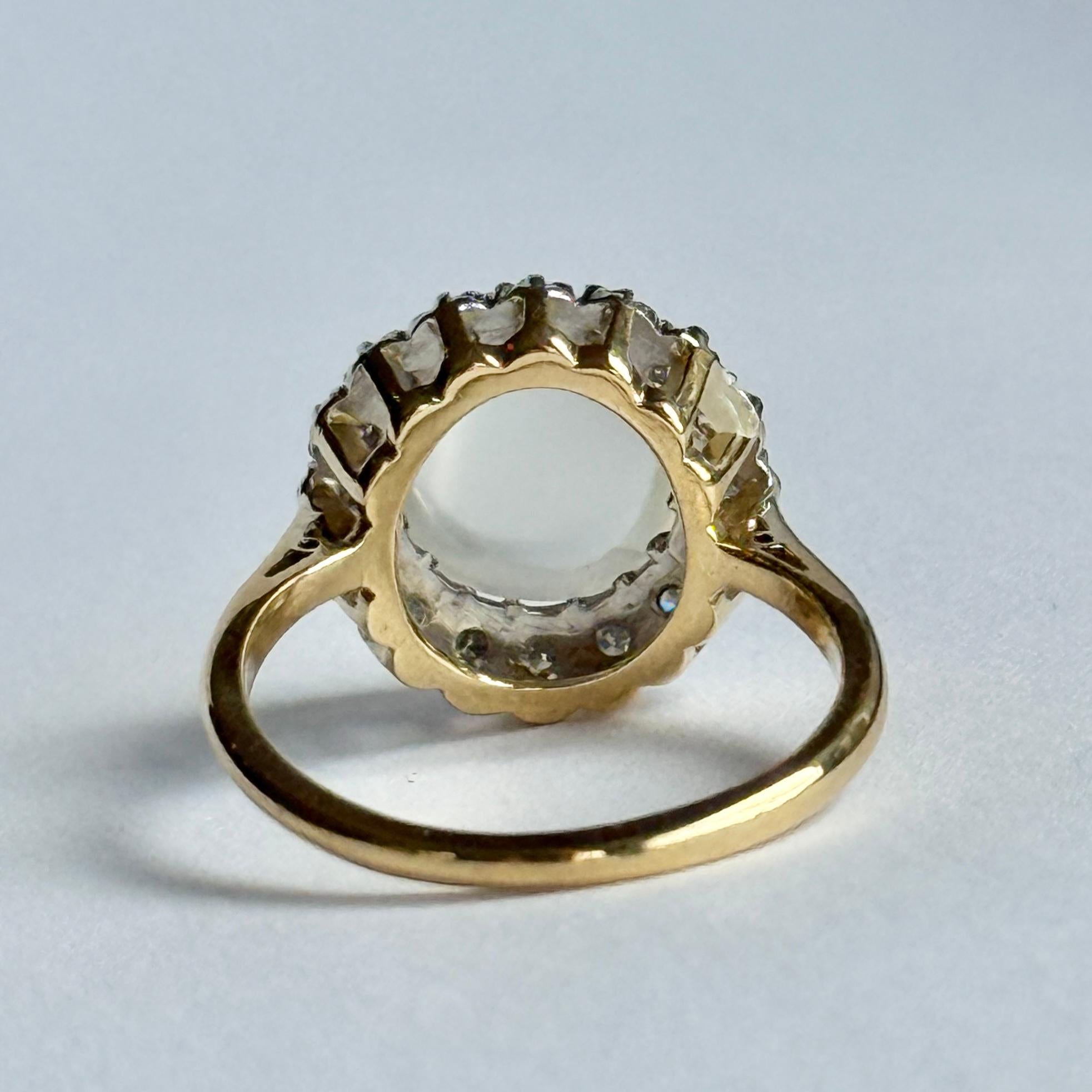 Art Deco Diamond and Moonstone 18 Carat Gold and Platinum Ring For Sale 1