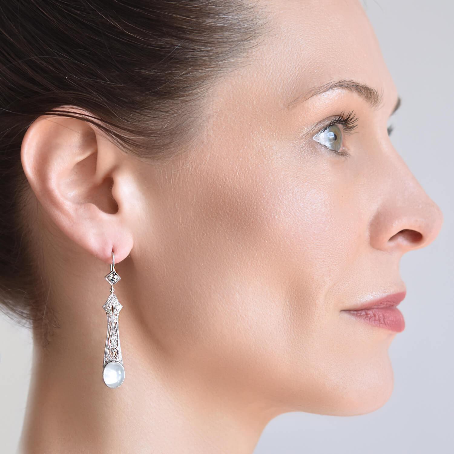 Art Deco Diamond and Moonstone Drop Earrings For Sale 1