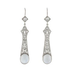 Orecchini Art Deco con diamanti e pietre di luna