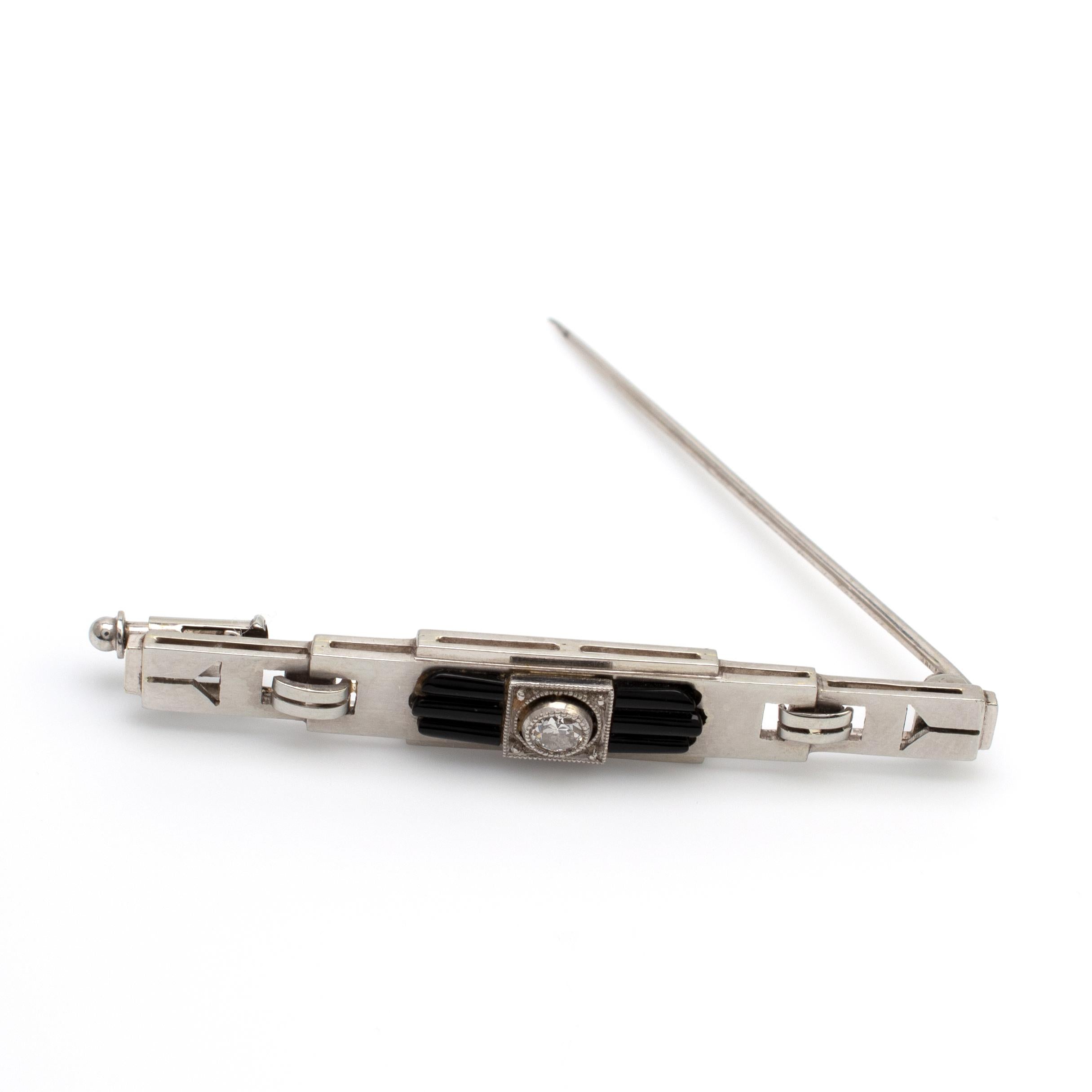 Art Deco Diamond Onyx Brooch 18 Karat White Gold, circa 1920s 1