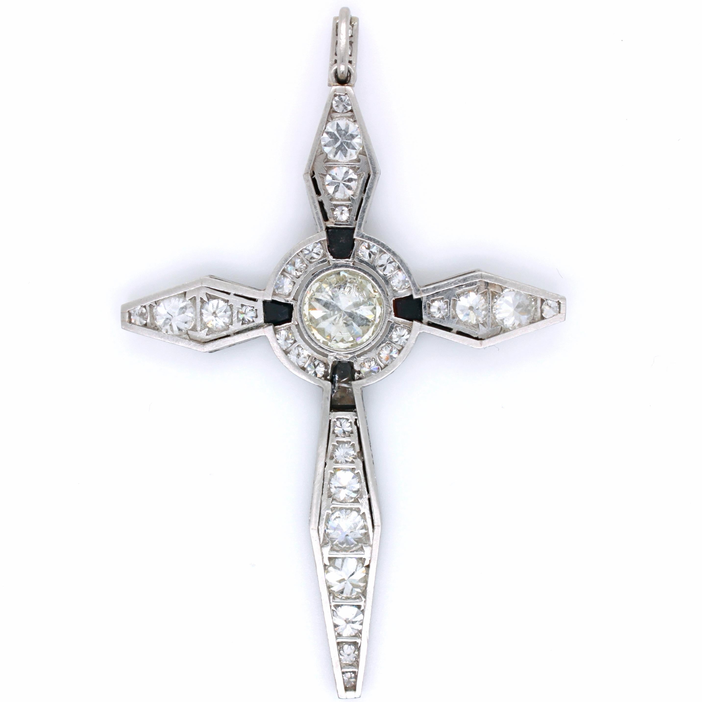 Art Deco Diamond and Onyx Cross Pendant, circa 1920s 3