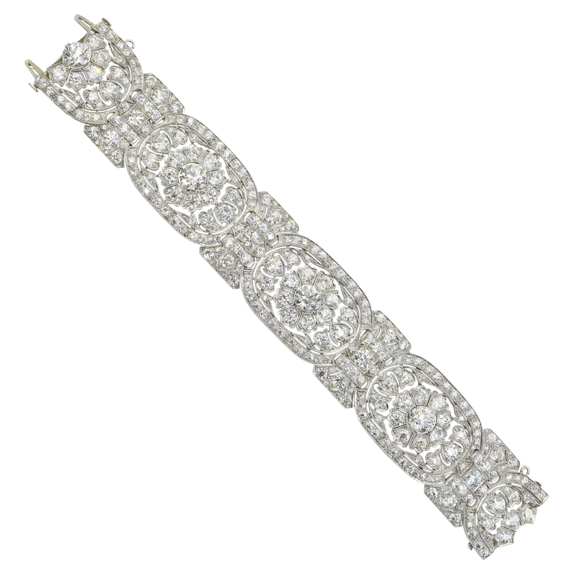 Art Deco Diamond and Platinum Bracelet For Sale