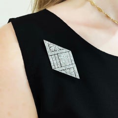 Broche Art Déco de diamantes y platino, 4,50 quilates, hacia 1930