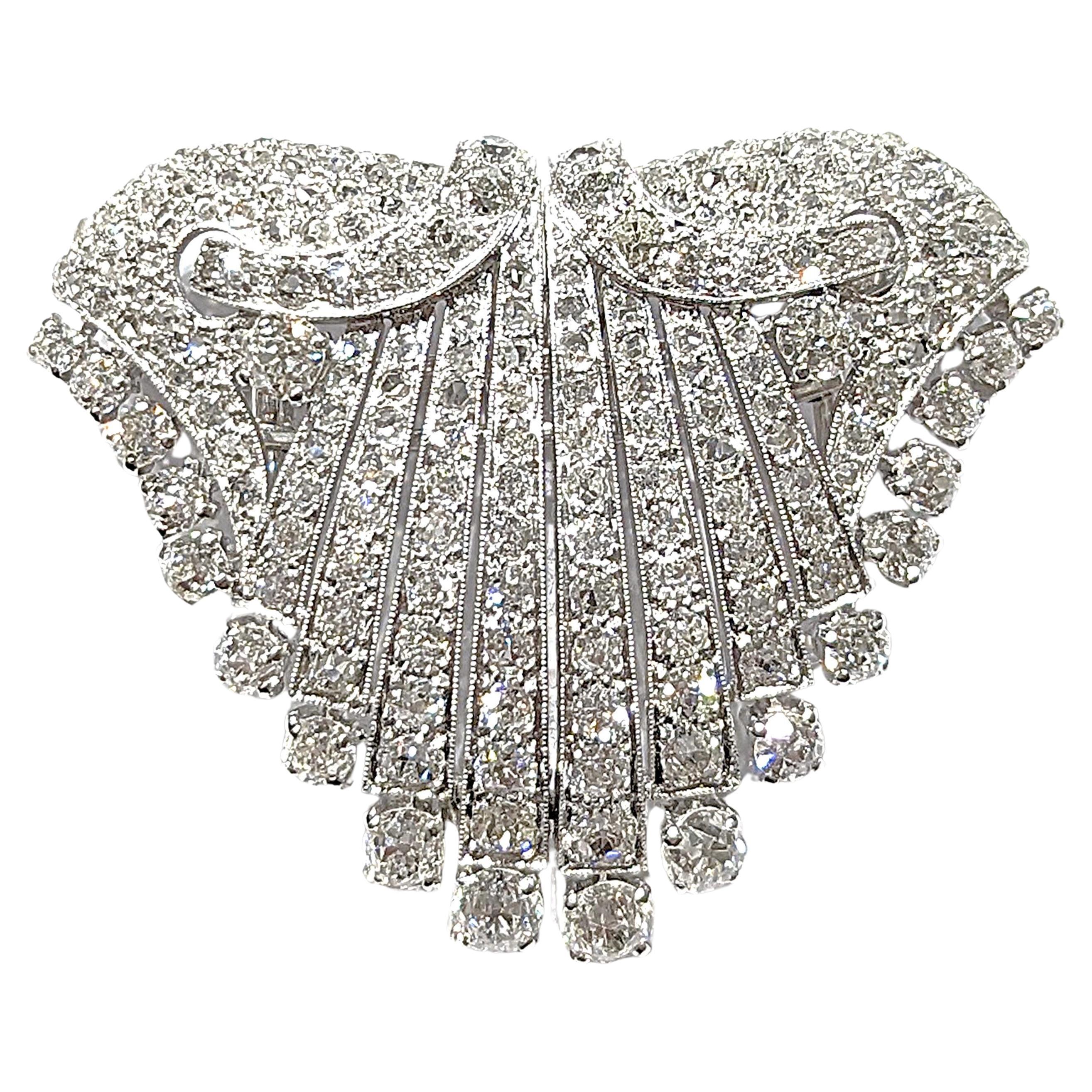 Art Deco Style Diamond and Platinum Double Clip Brooch, 8.00 Carats, Circa 1945