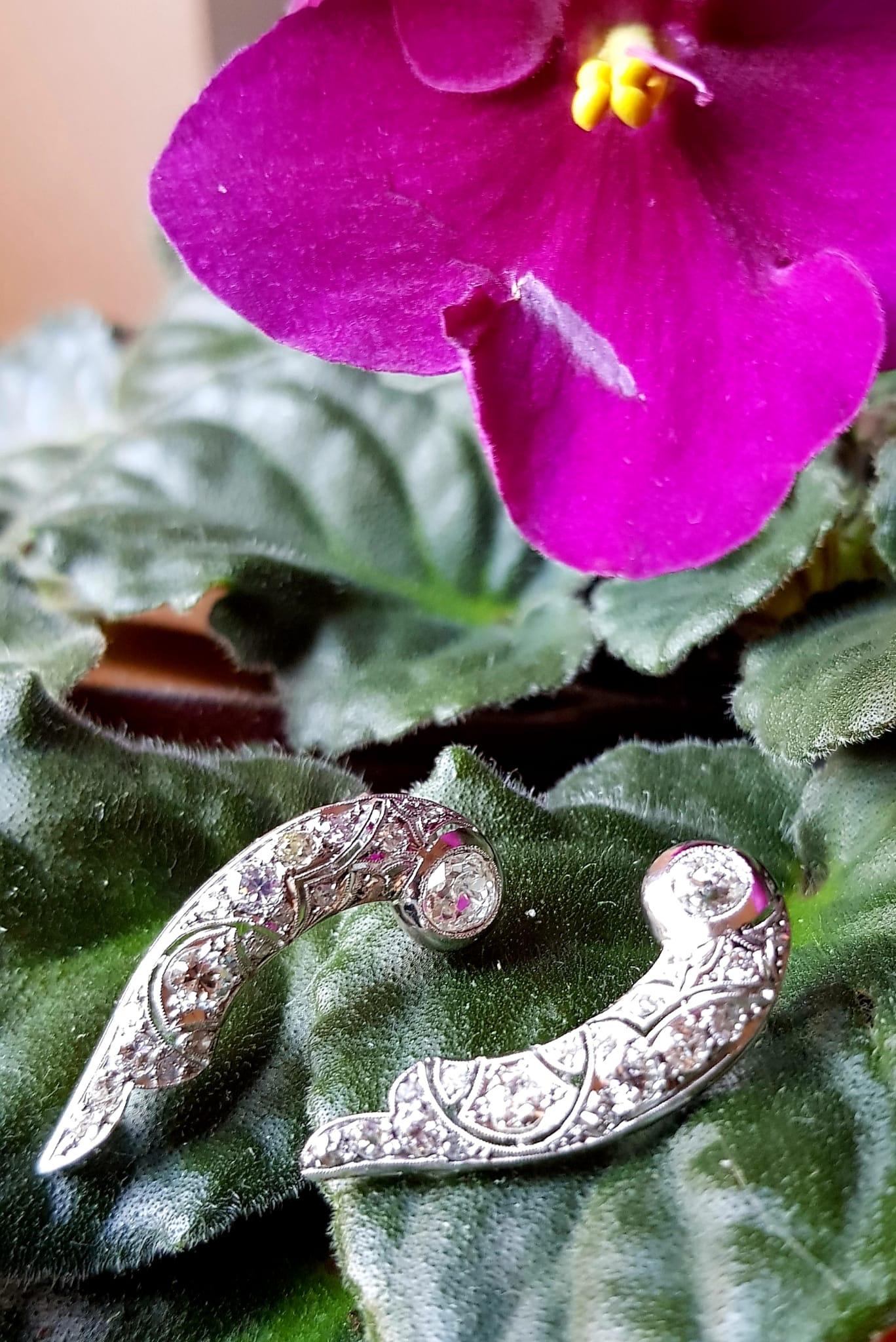 Art - Deco Diamond and Platinum Earrings (Climbing or Up & Down) For Sale 1
