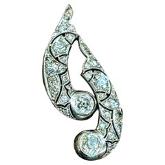 Art - Deco Boucles d'oreilles diamant et platine (Climbing ou Up & Up)