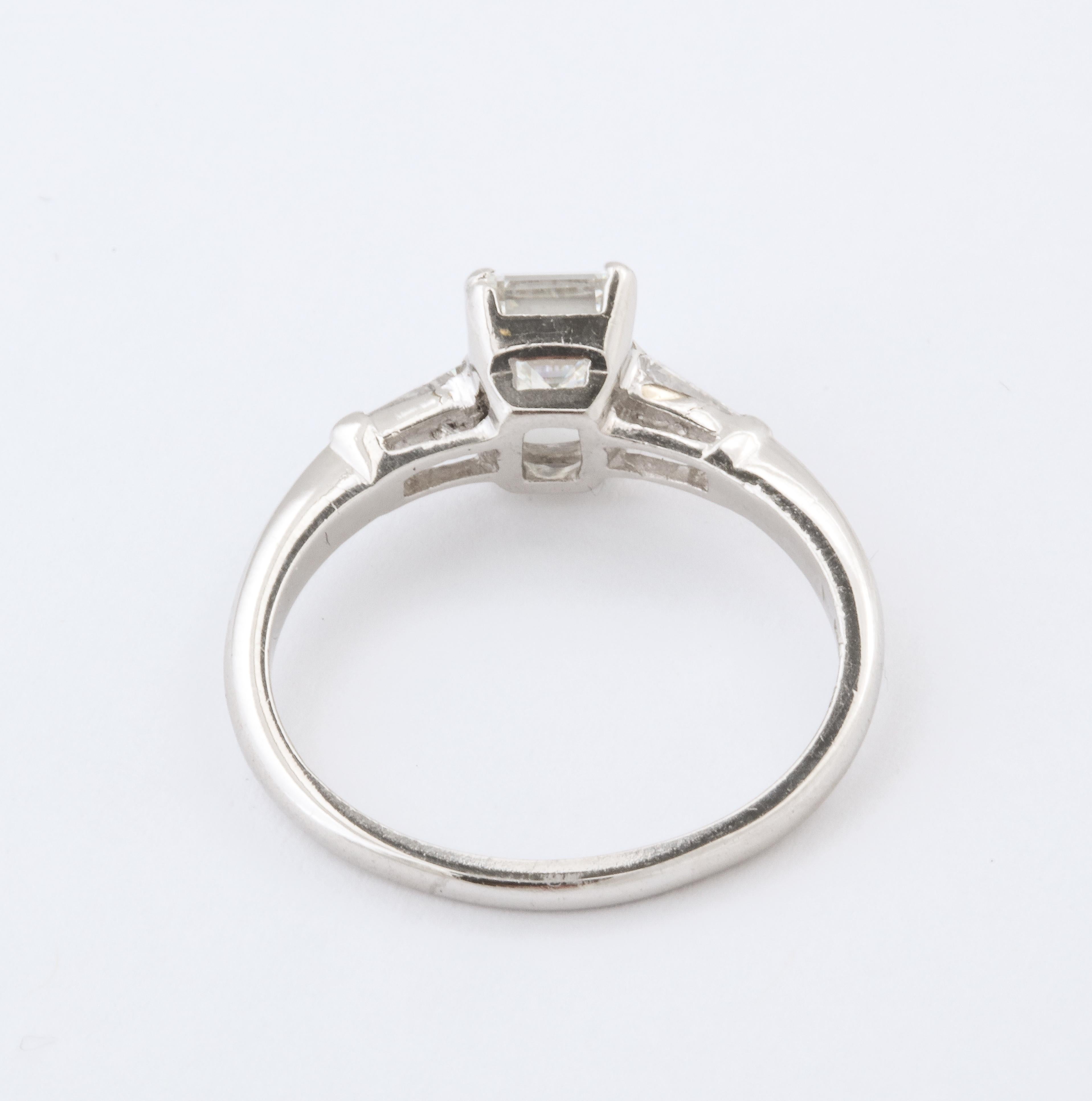Art Deco Emerald Cut 1.07carat Diamond Engagement Ring with Baguettes GIA cert For Sale 1