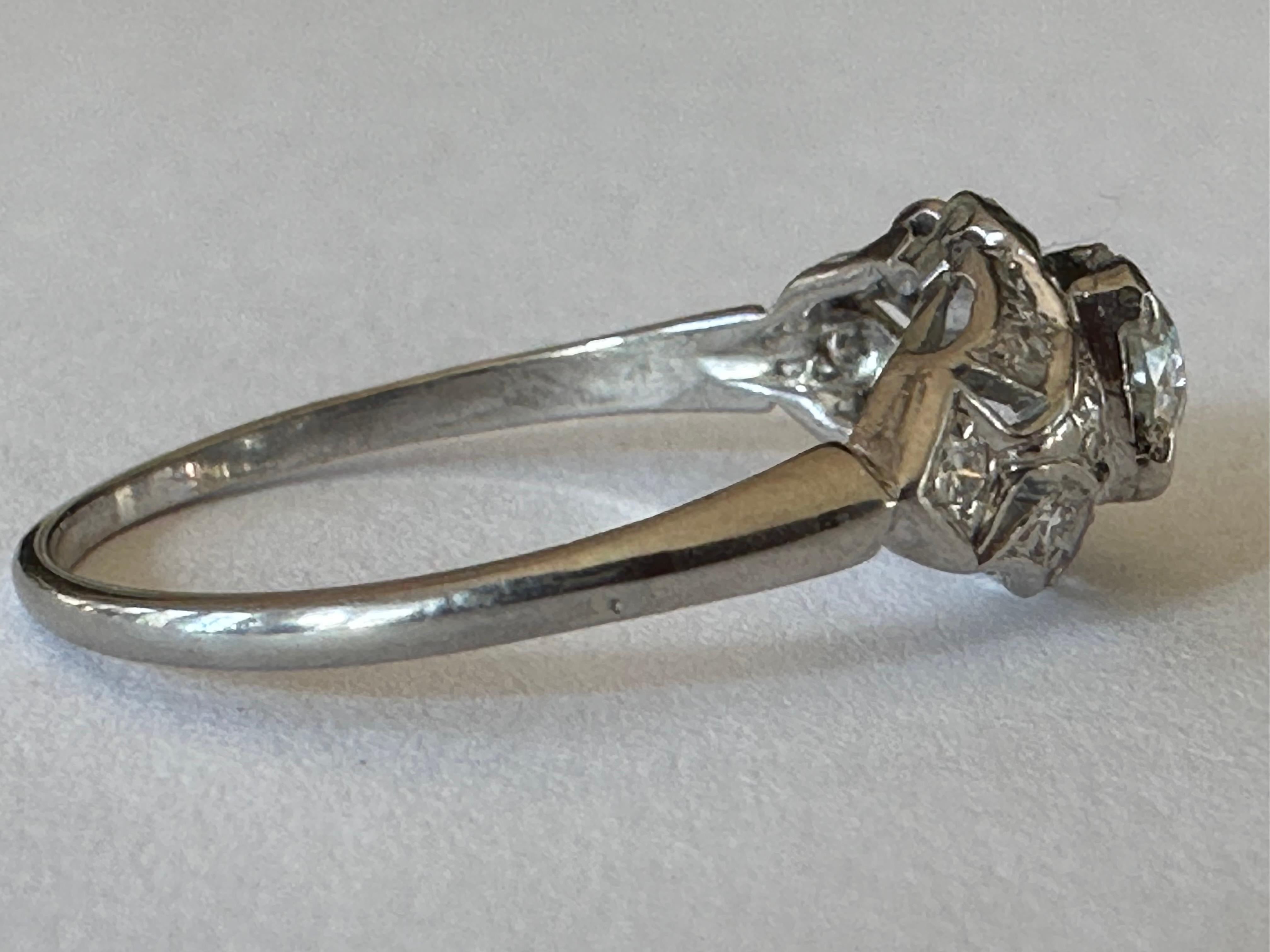 Women's Art Deco Diamond and Platinum Engagement Ring  For Sale