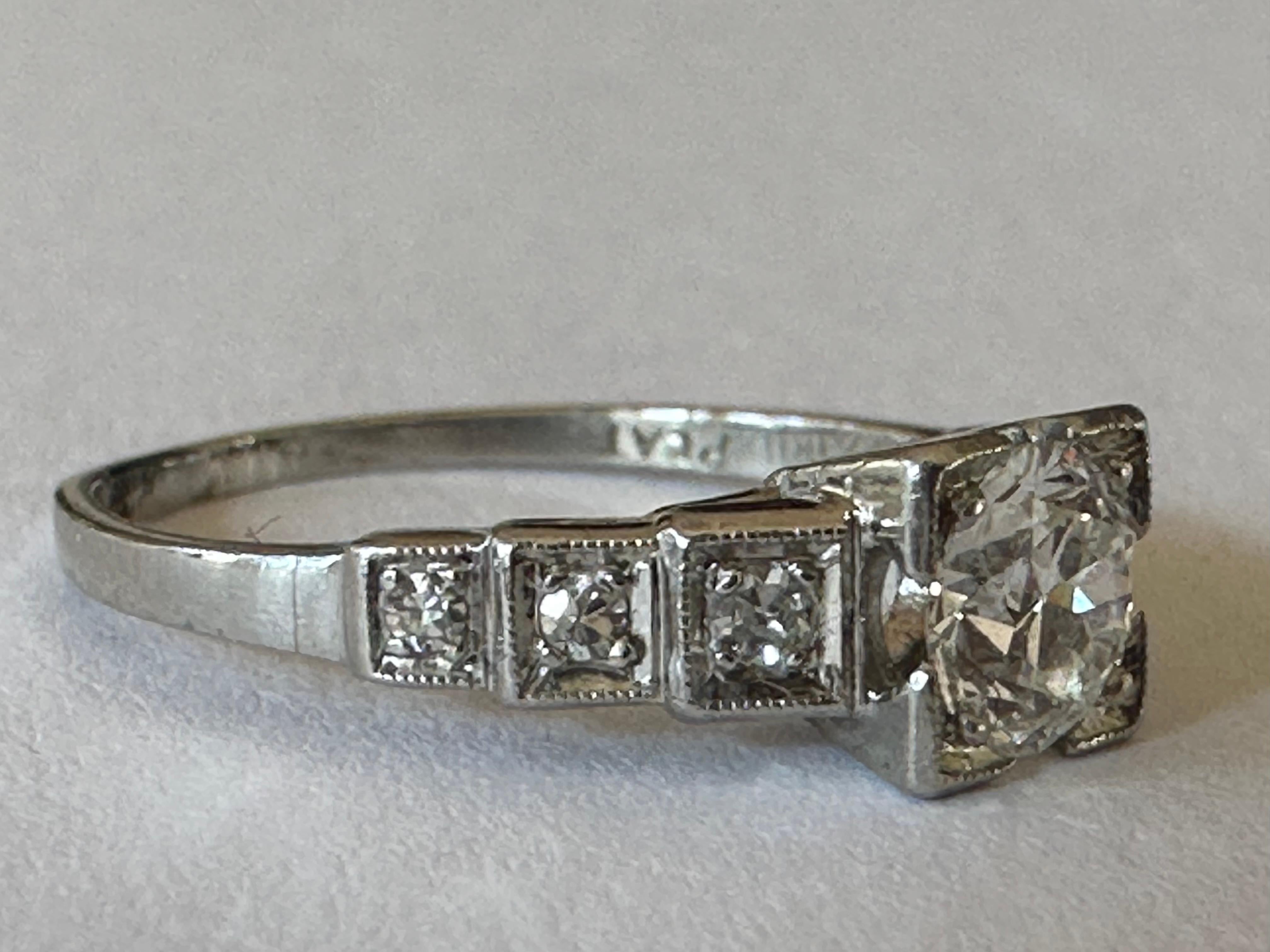 Art Deco Diamond and Platinum Engagement Ring  For Sale 2