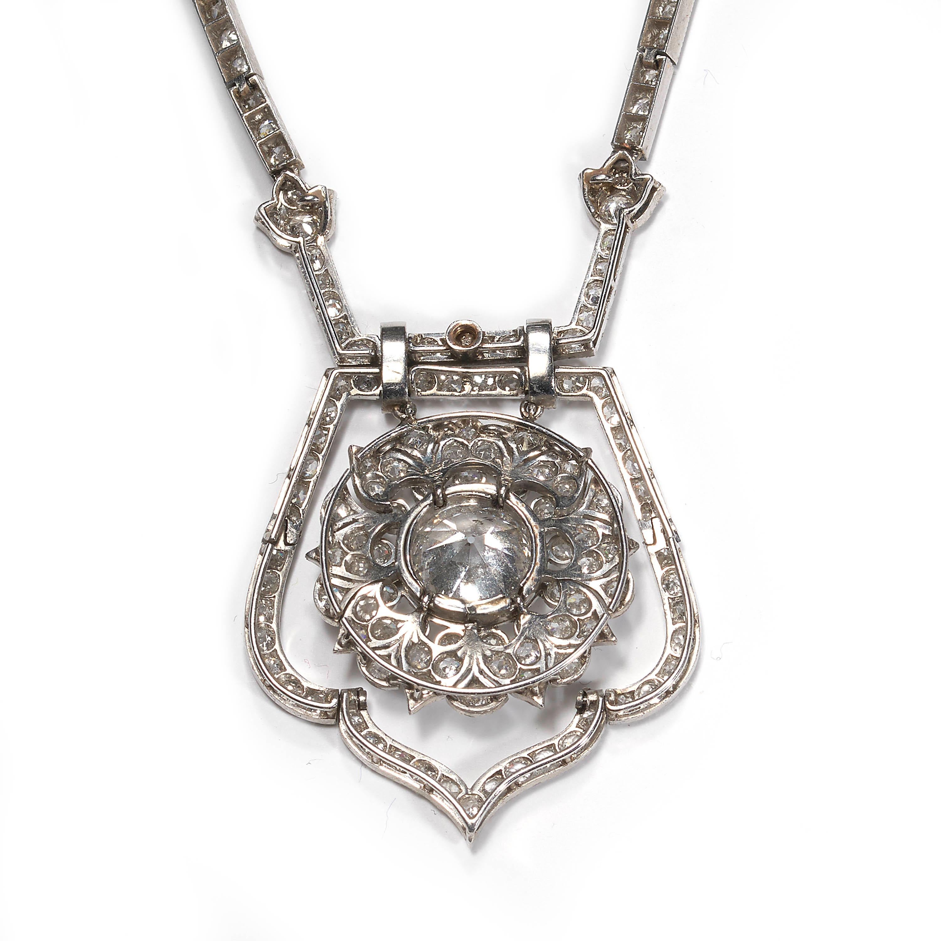 Collana Art Déco di diamanti e platino, 1920 circa, 18,75 carati in vendita 2