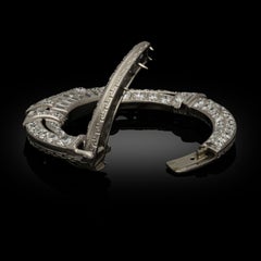 Art Deco Diamond and Platinum ‘Un Cercle’ Clip Brooch Circa 1931