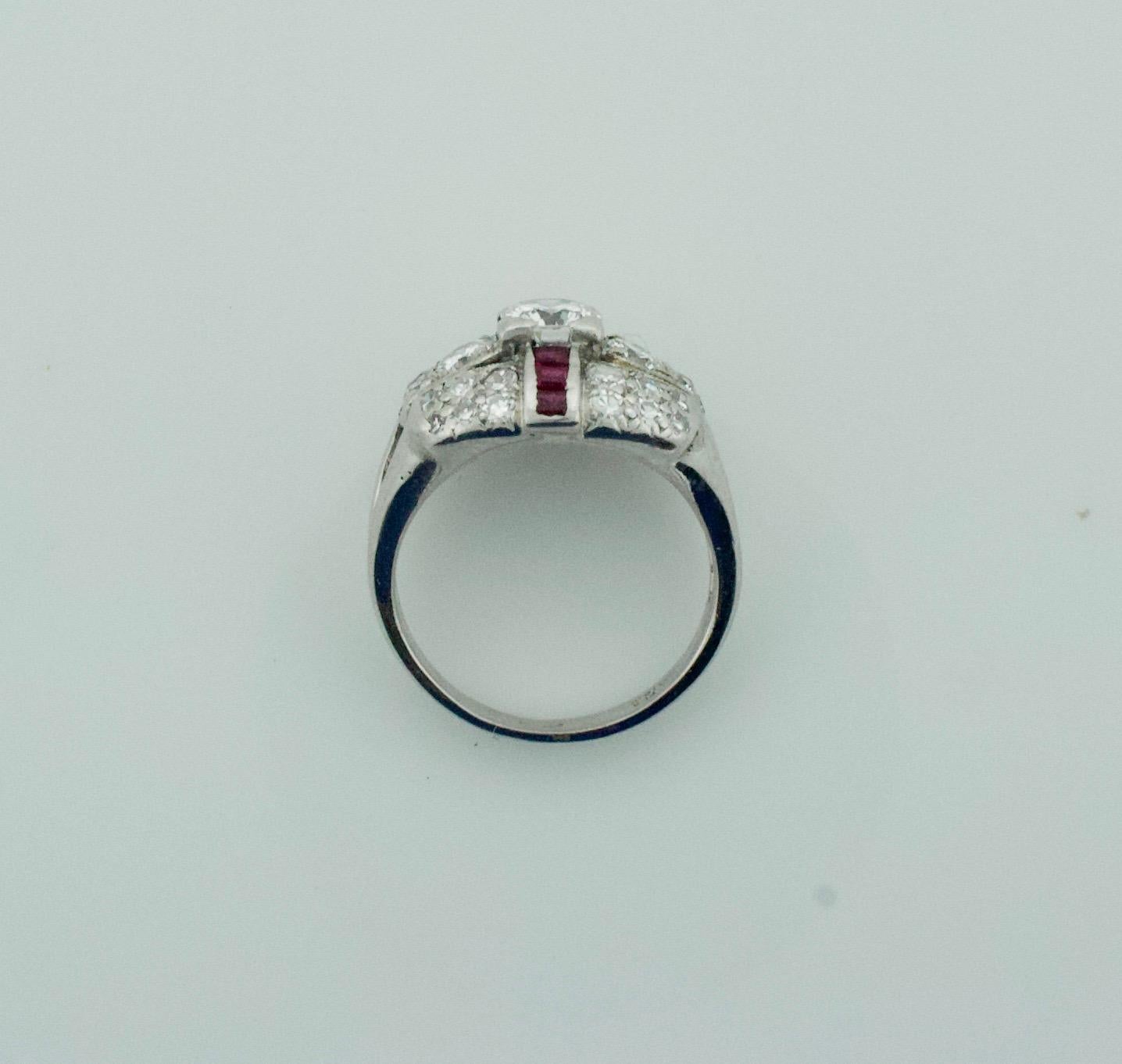 Art Deco Diamond and Ruby Ring in Platinum For Sale 1