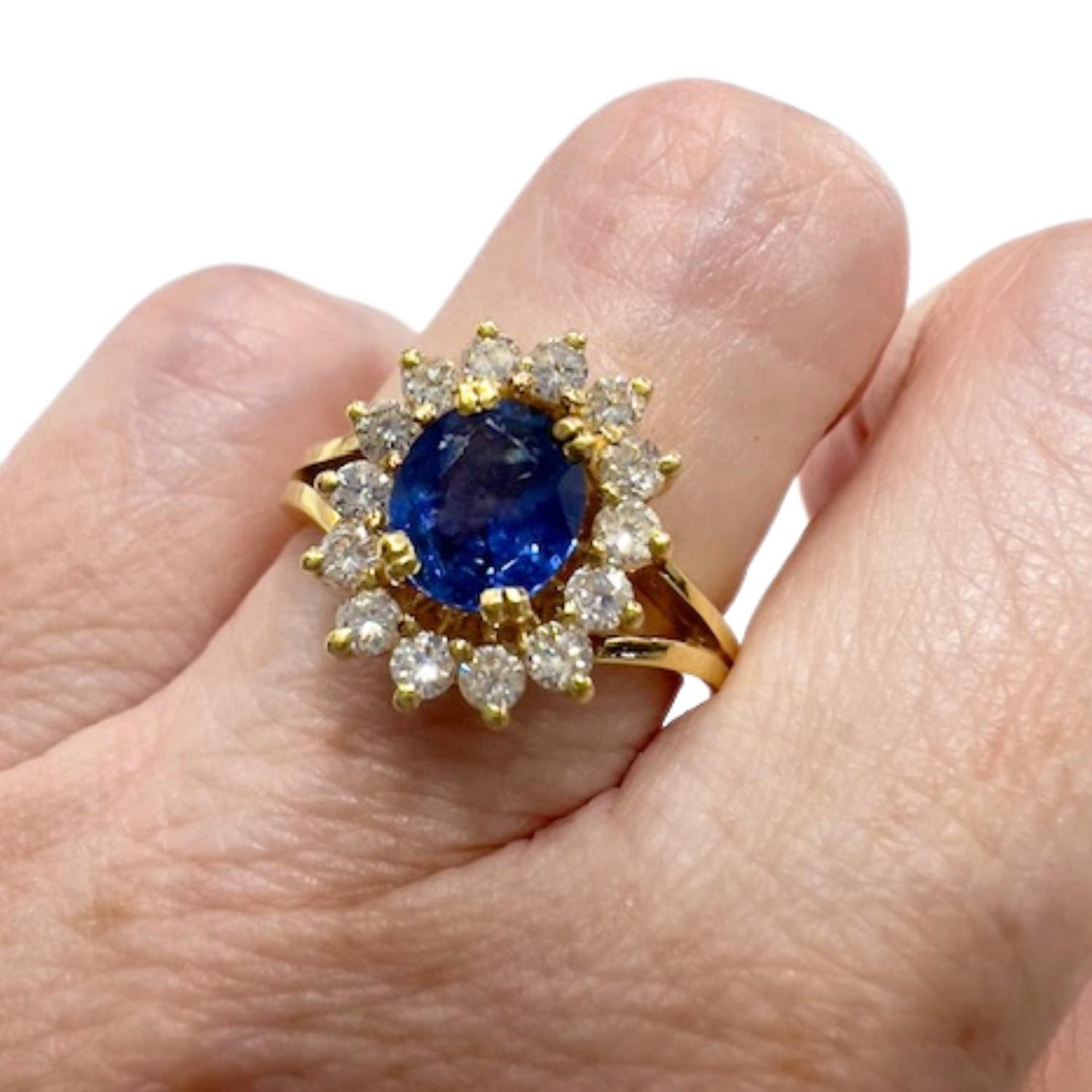Bague Art déco en or jaune 18 carats, diamant et saphir en vente 5