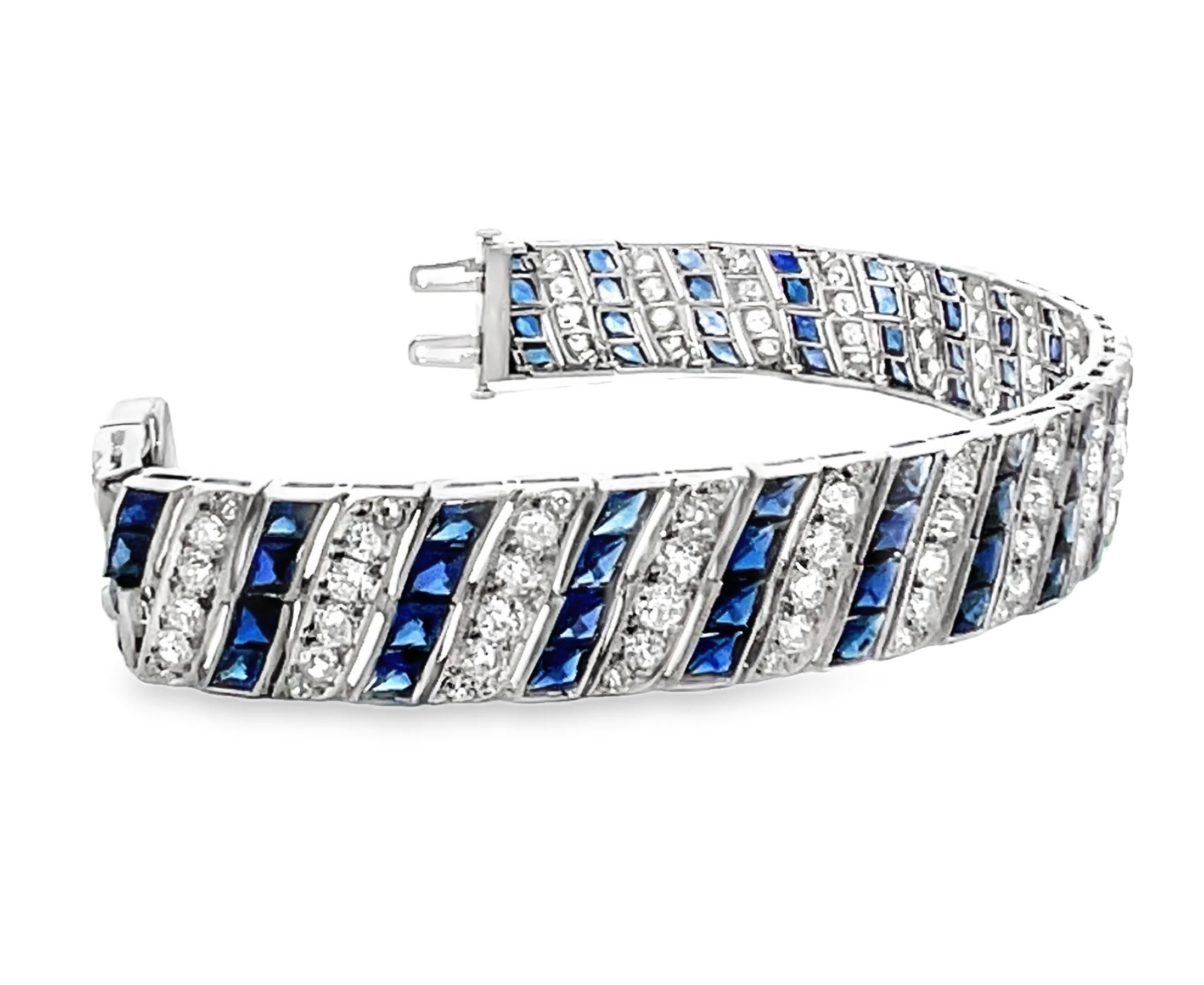 Art Deco Diamond and Sapphire Barberpole Platinum Filigree Tennis Link Bracelet For Sale 4