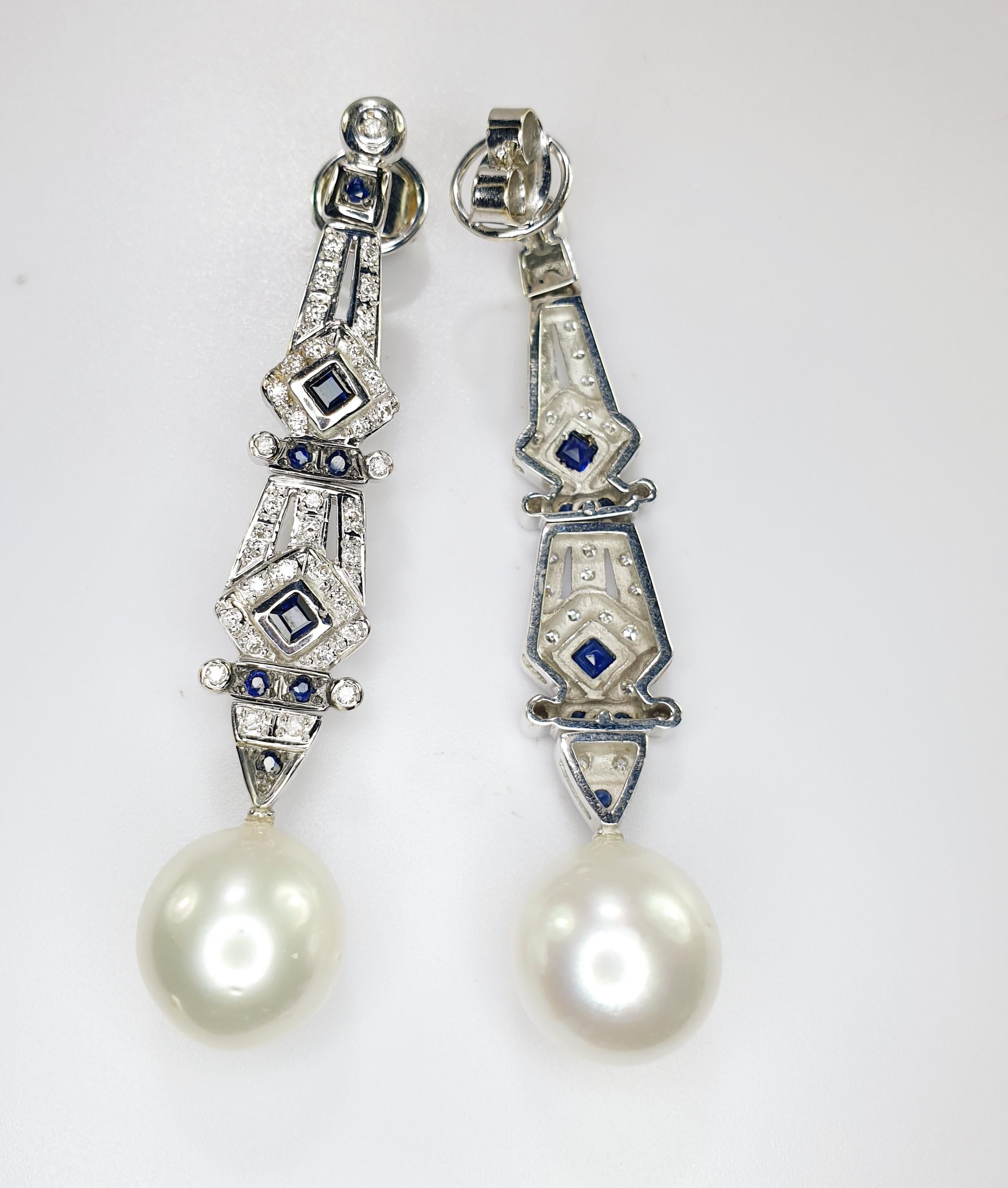 Diamond and sapphire cultivated 10mm/0,39inches  pearl earring 
diamonds and saphhires set in an art deco columnar style
Length 60mm  /2,36 inches 

READY TO SHIP
*Shipment of this piece is not affected by COVID-19. Orders welcome!*
STONES
◘ Fair
