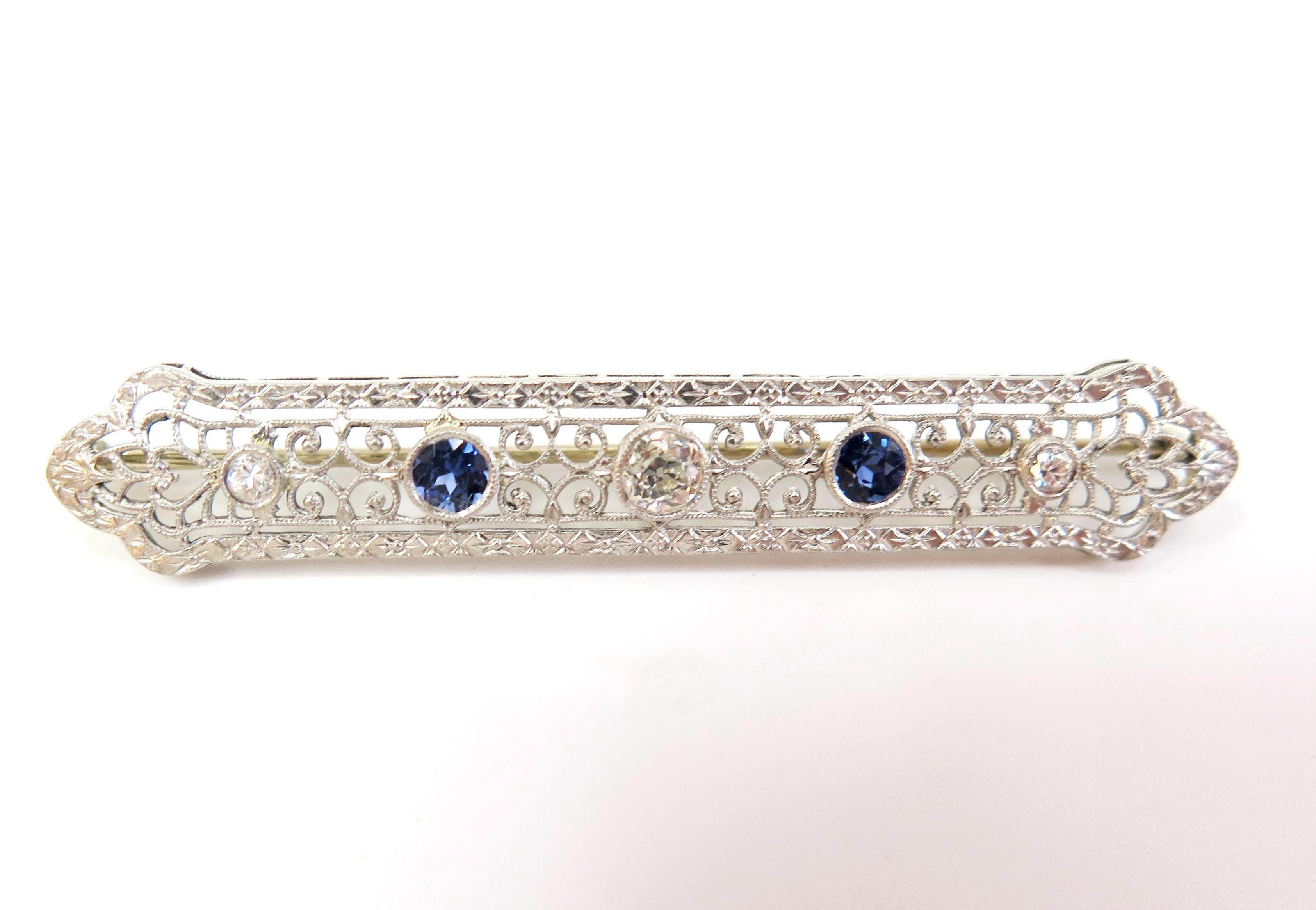 Art Deco Diamond and Sapphire Filigree Bar Pin / 14 Karat White Gold 2