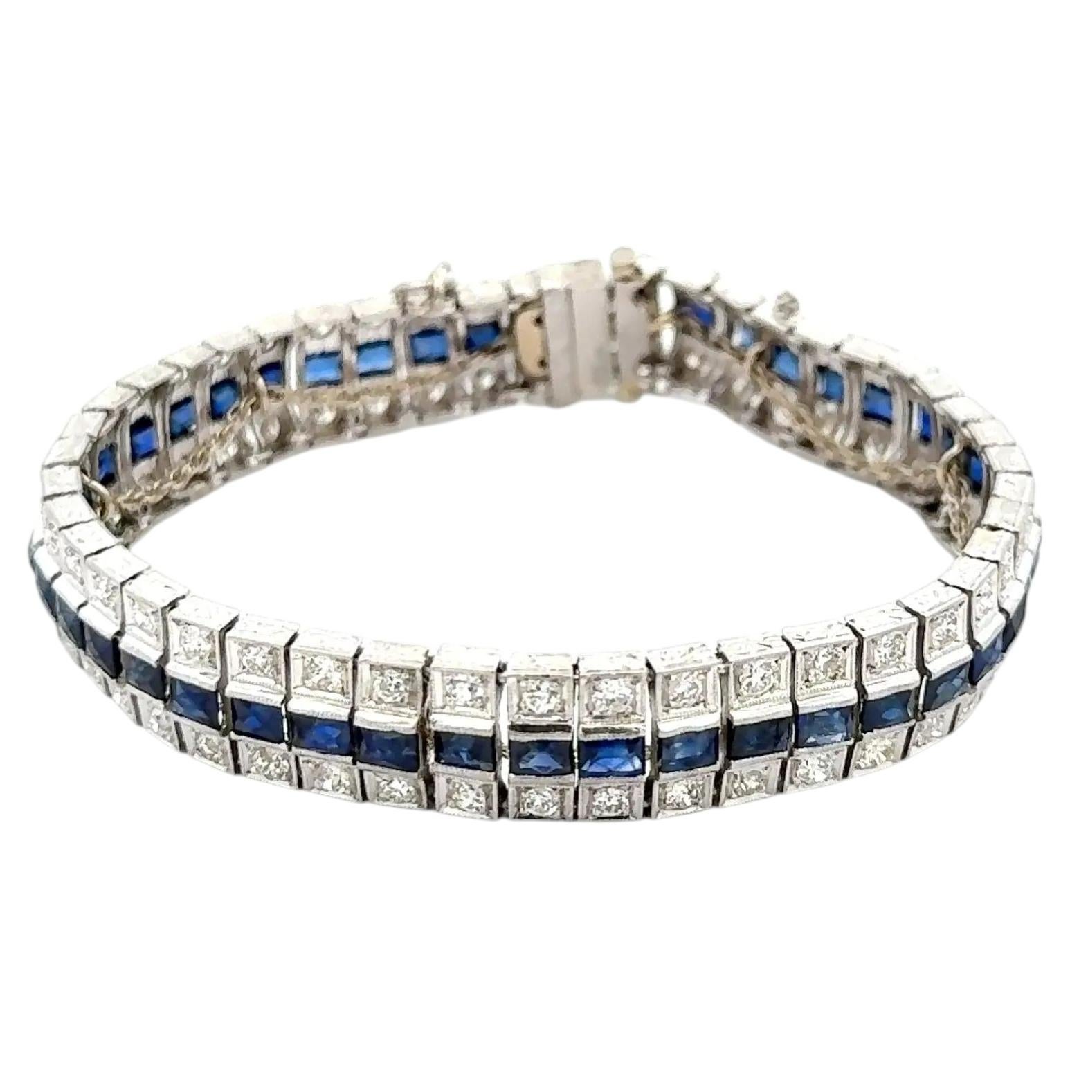 Bracelet vintage Art déco en platine, gravé, à trois rangées, serti de diamants et de saphirs
