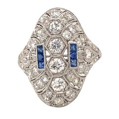 Bague Art déco en filigrane de platine avec diamants et saphirs, vers les années 1920