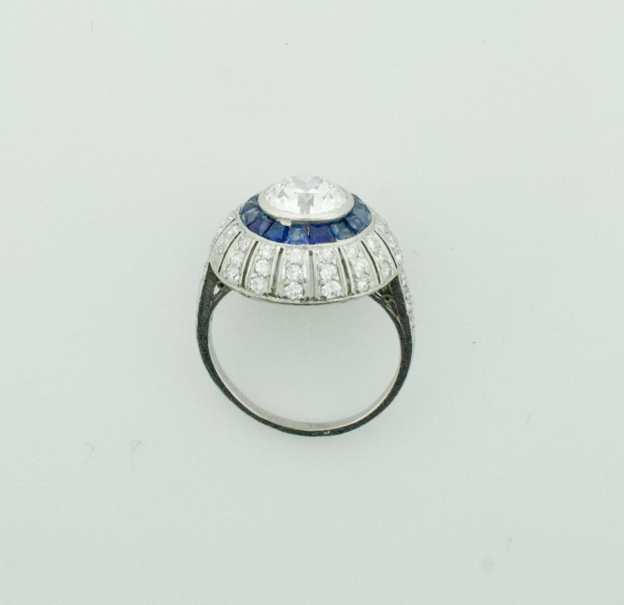 Old European Cut Art Deco Diamond and Sapphire Ring in Platinum, circa 1920s For Sale
