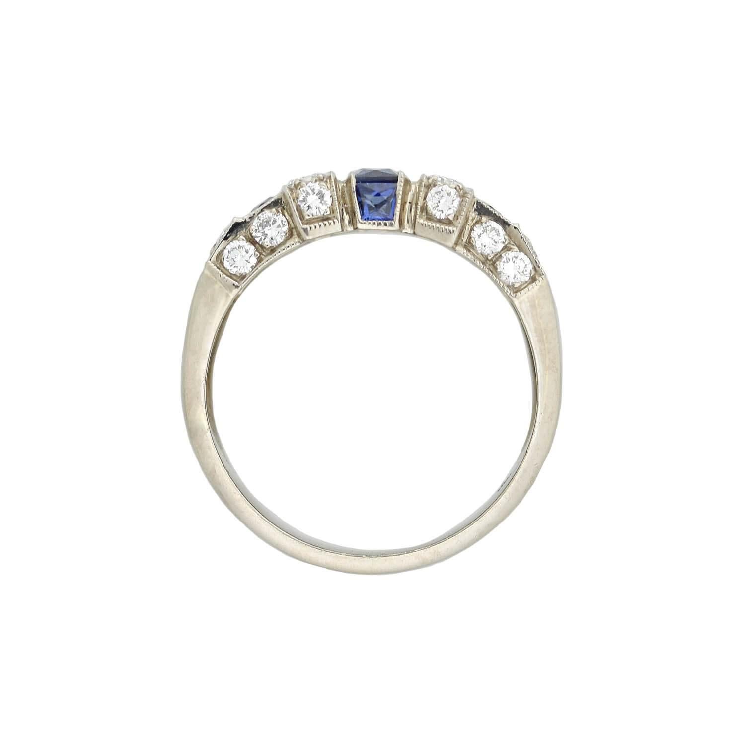 Round Cut Art Deco Diamond and Sapphire Row Ring For Sale