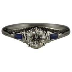 Bague à trois pierres en diamant et saphir Art déco