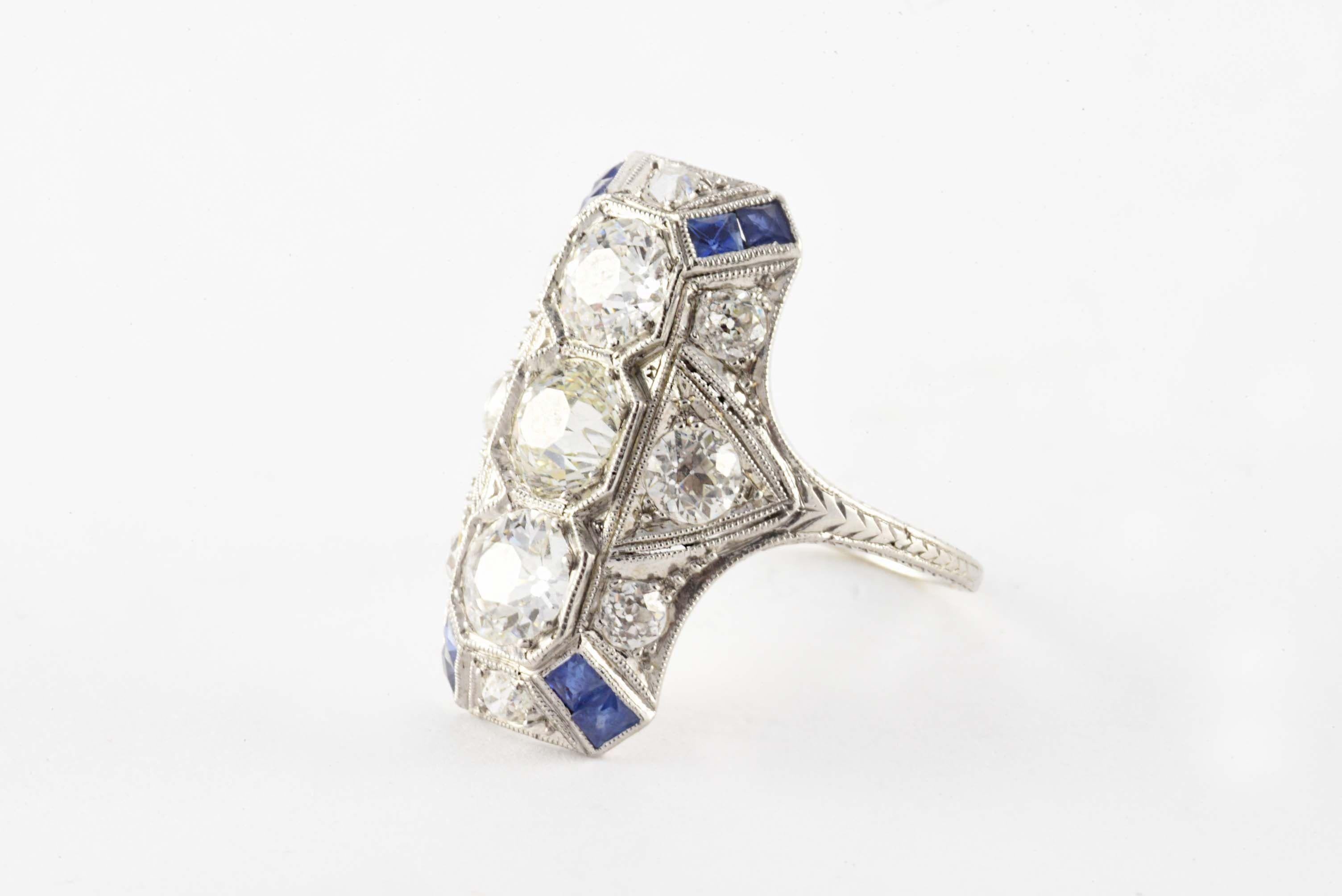 Old European Cut Art Deco Diamond and Sapphire Vertical Ring For Sale